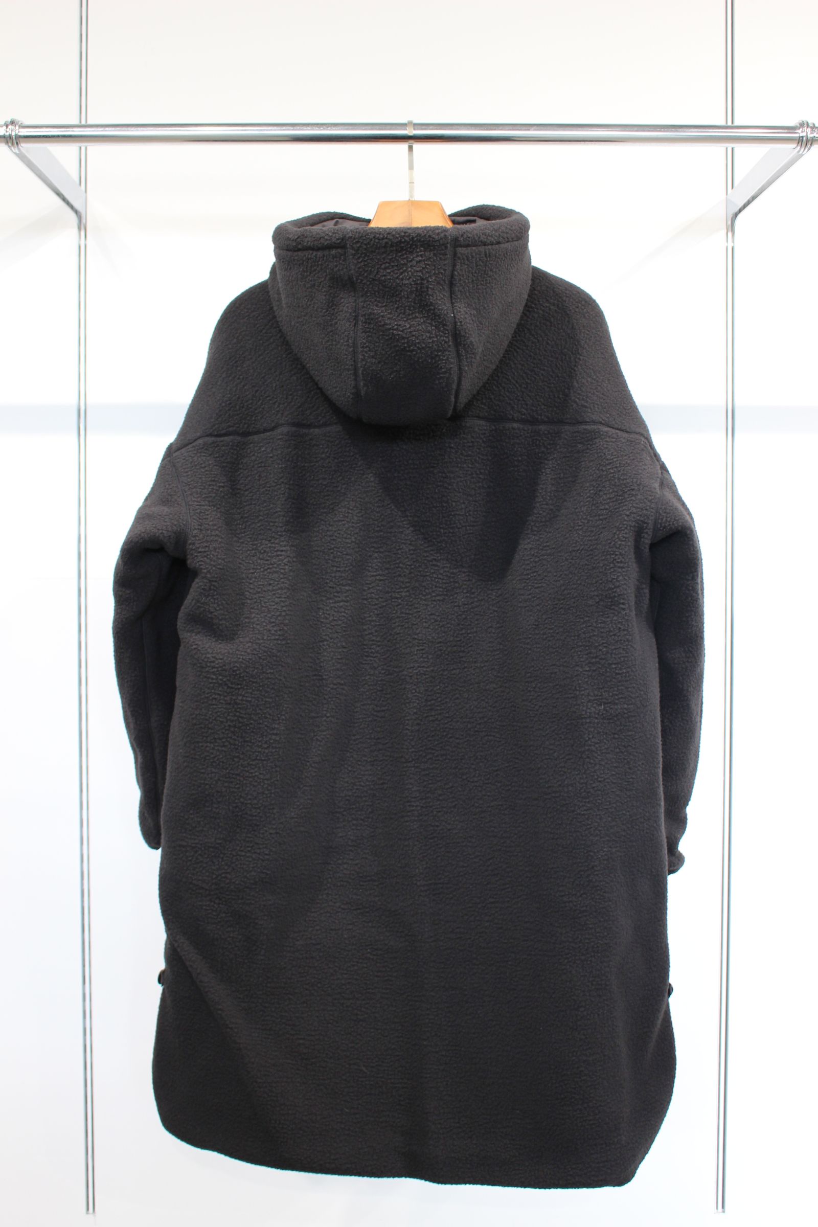 REVERSIBLE BENCH COAT/D.KHAKI-BLACK