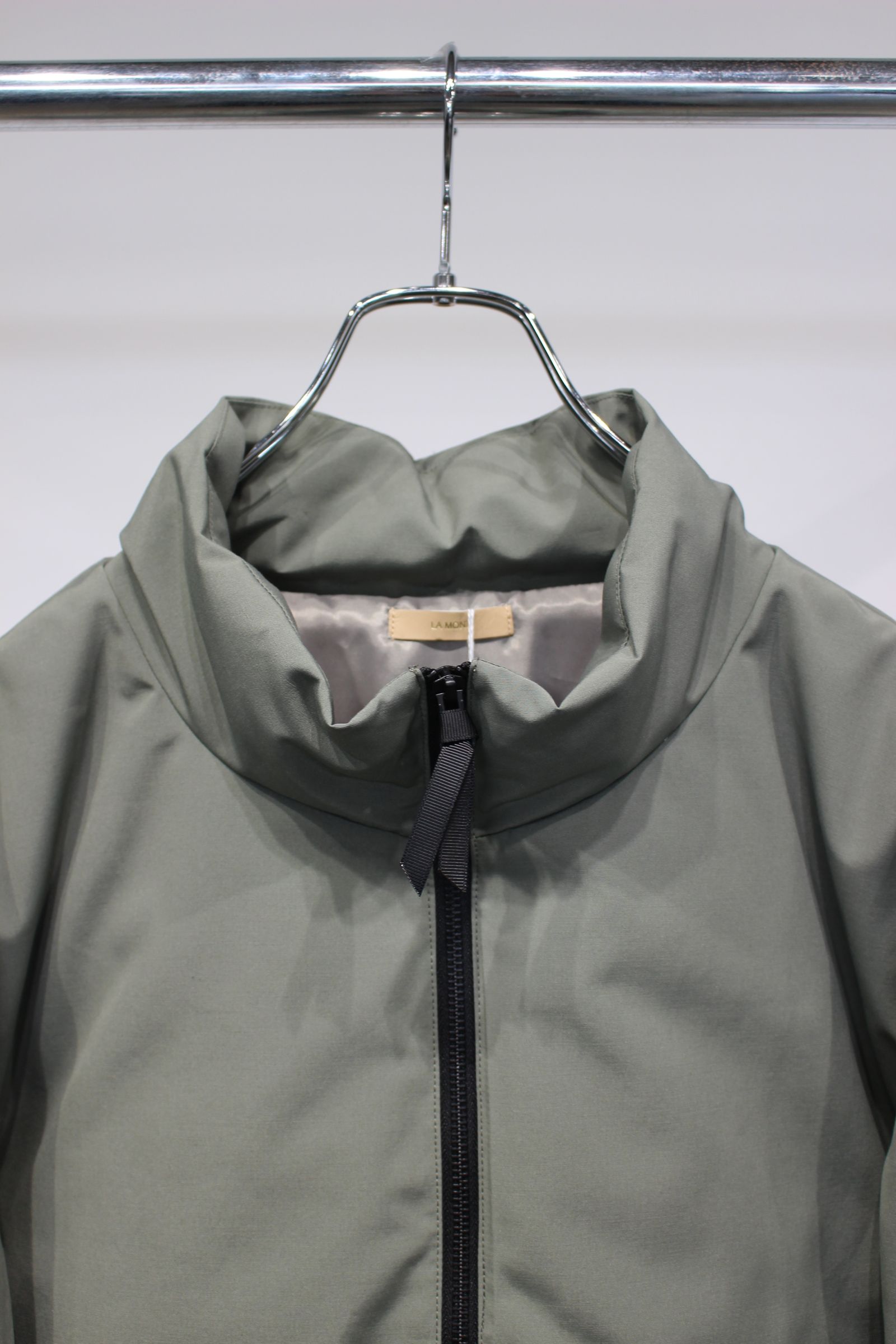 WEATHER CLOTH DOWN BLOUSON | SAGE GREEN | ダウンジャケット