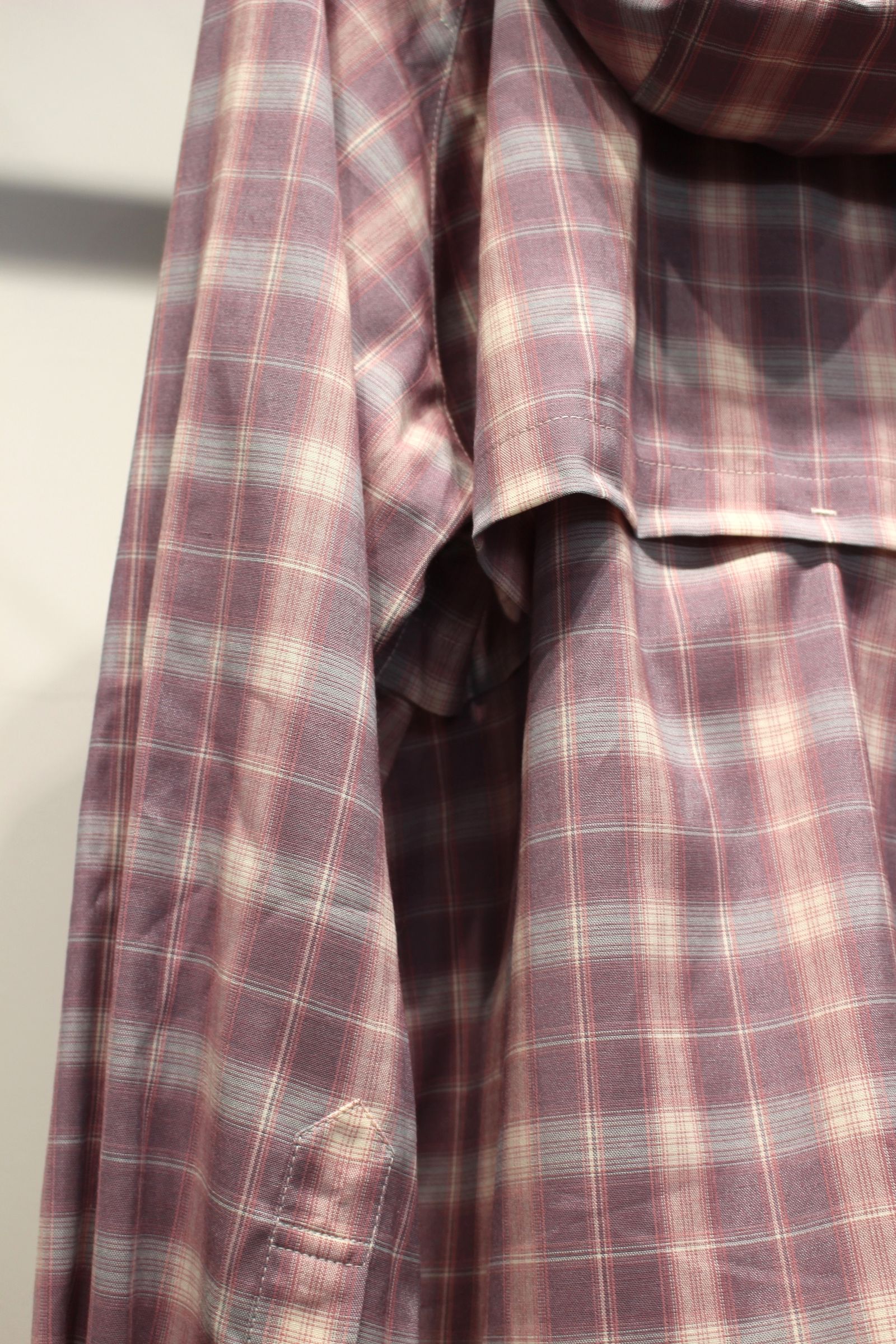 Tech Check Hooded Ventilation Shirt | PINK | フードシャツ