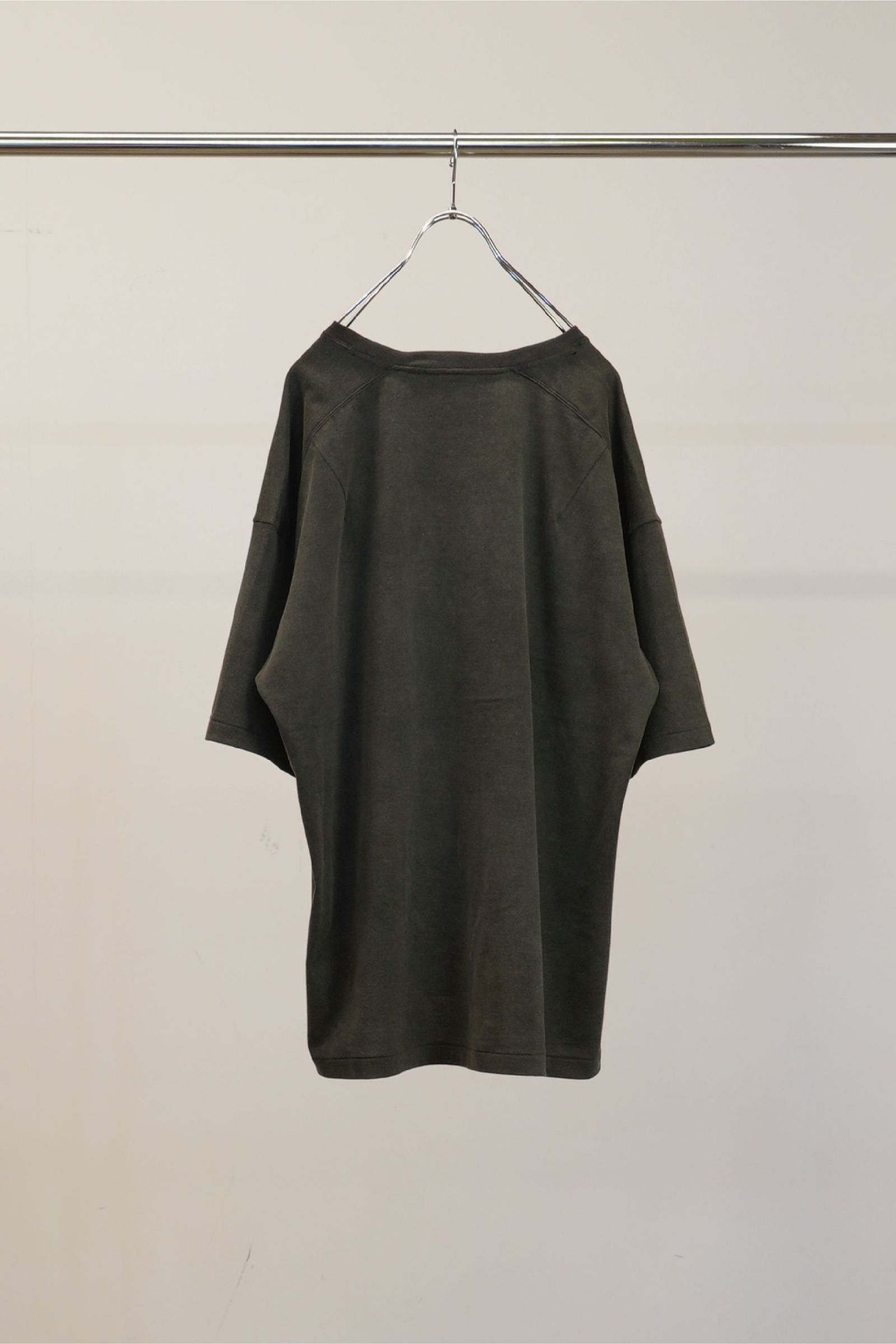 UNEVENNESS SS | BLACK | カットソー