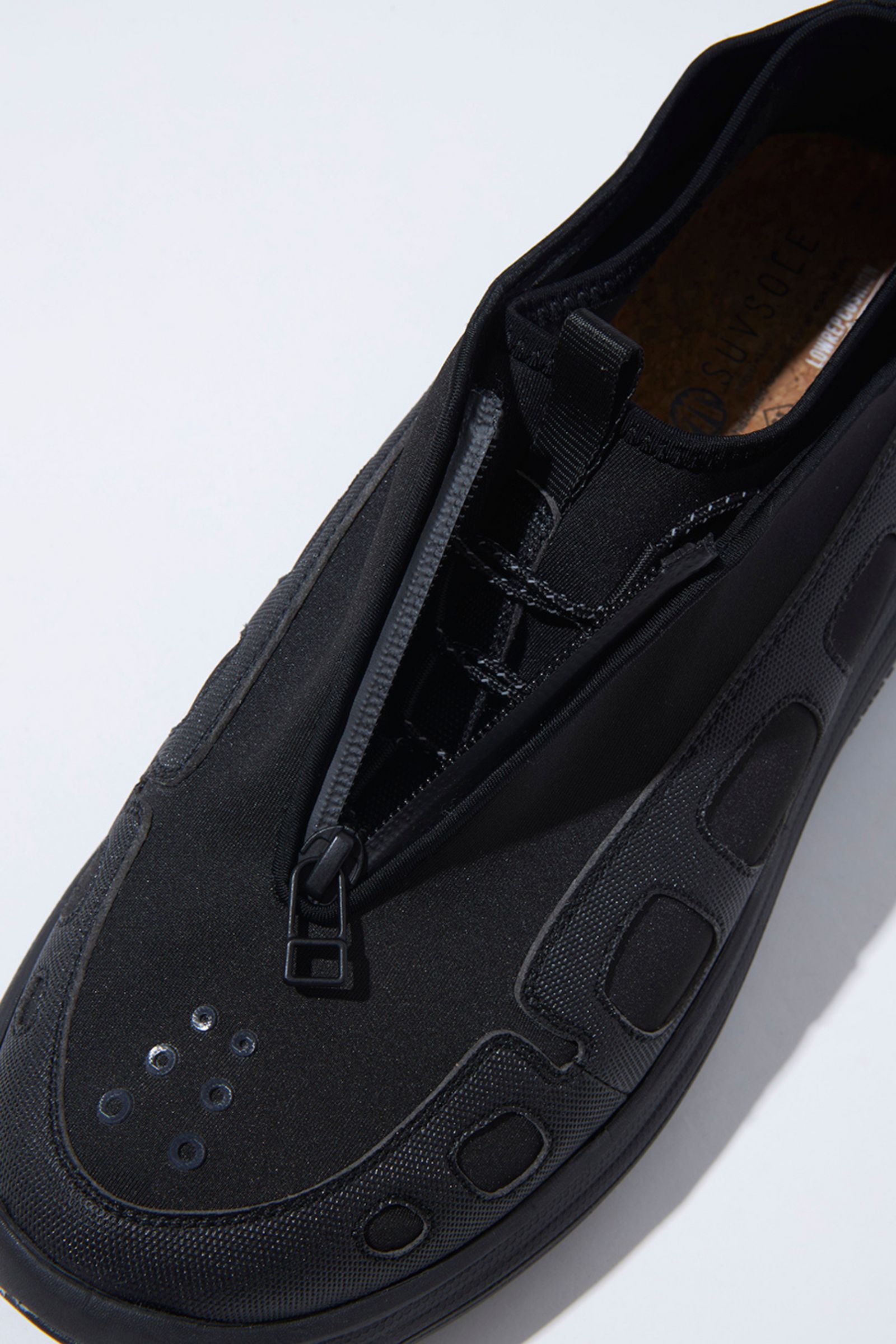 NOTCH SNEAKER / SUVSOLE