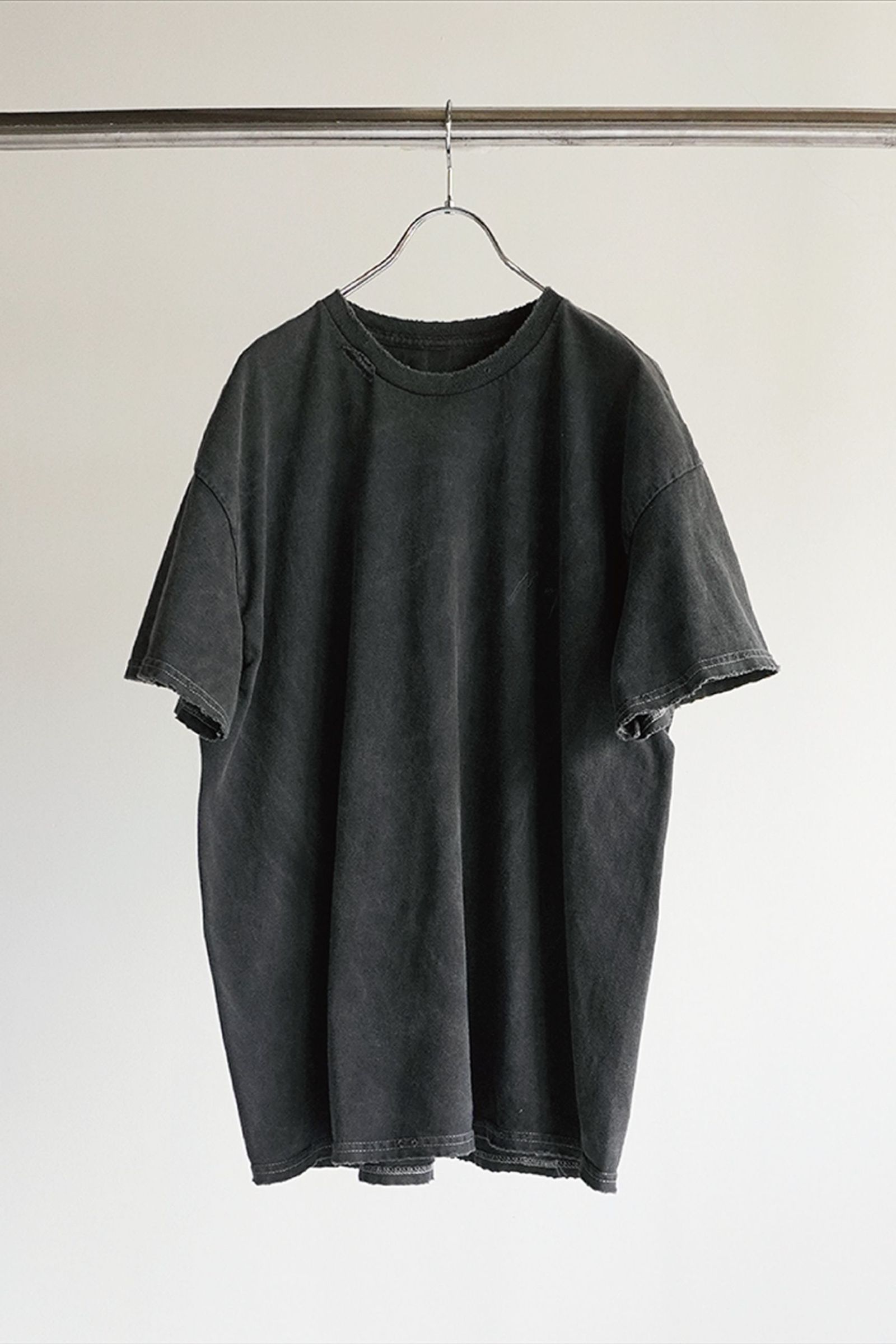 ANCELLM - EMBROIDERY DYED T-SHIRT/F.BLACK | NapsNote