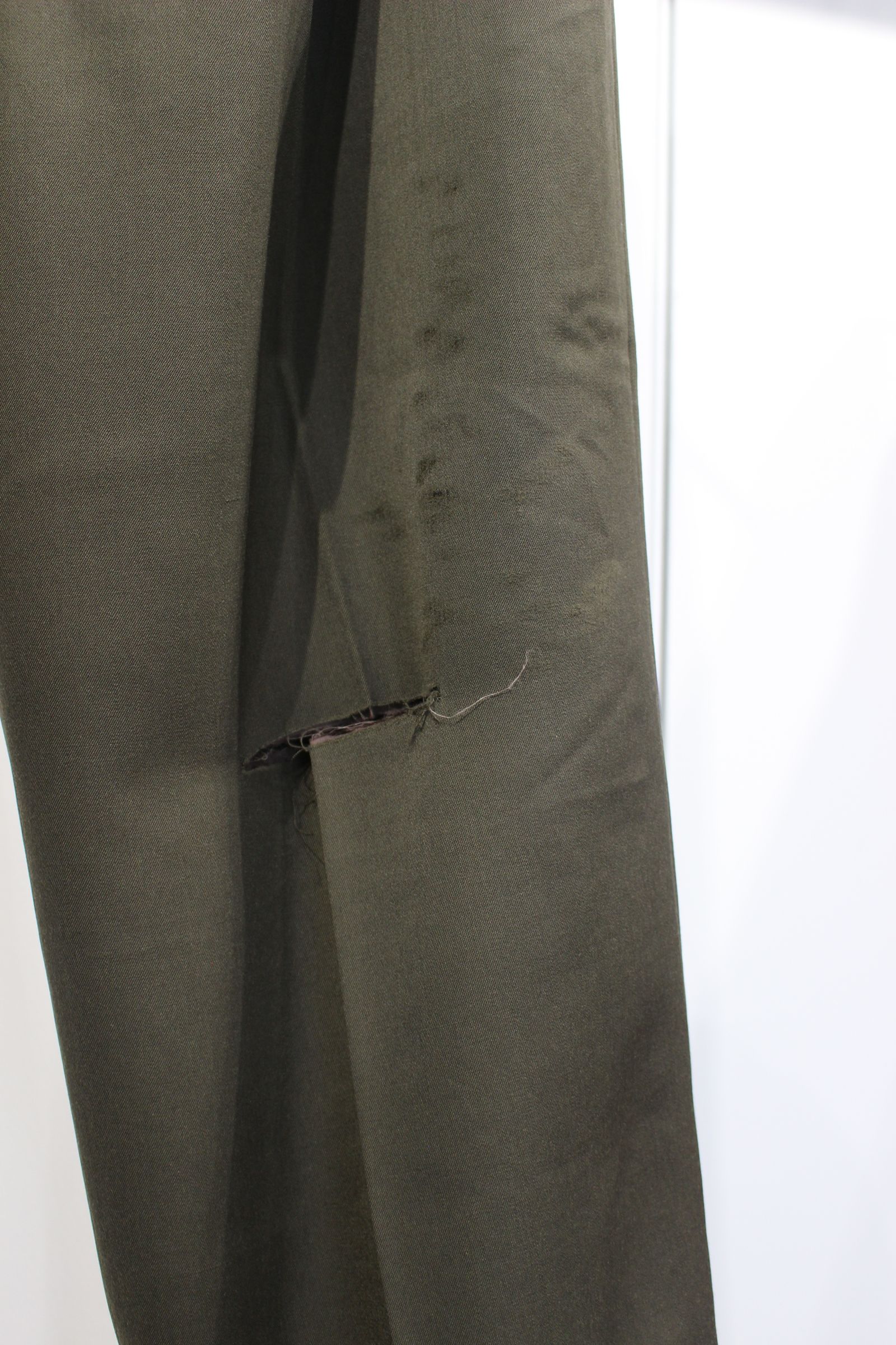 ANCELLM - WOOL DAMAGE WIDE SLACKS | DARK OLIVE | スラックス ANCELLM - WOOL DAMAGE WIDE SLACKS | DARK OLIVE | スラックス