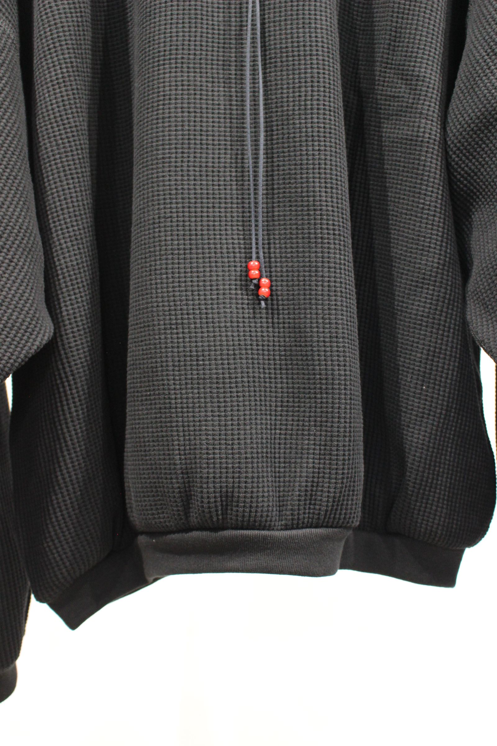 ANCELLM - TURTLENECK WAFFLE OVERSIZE LS/BLACK | NapsNote