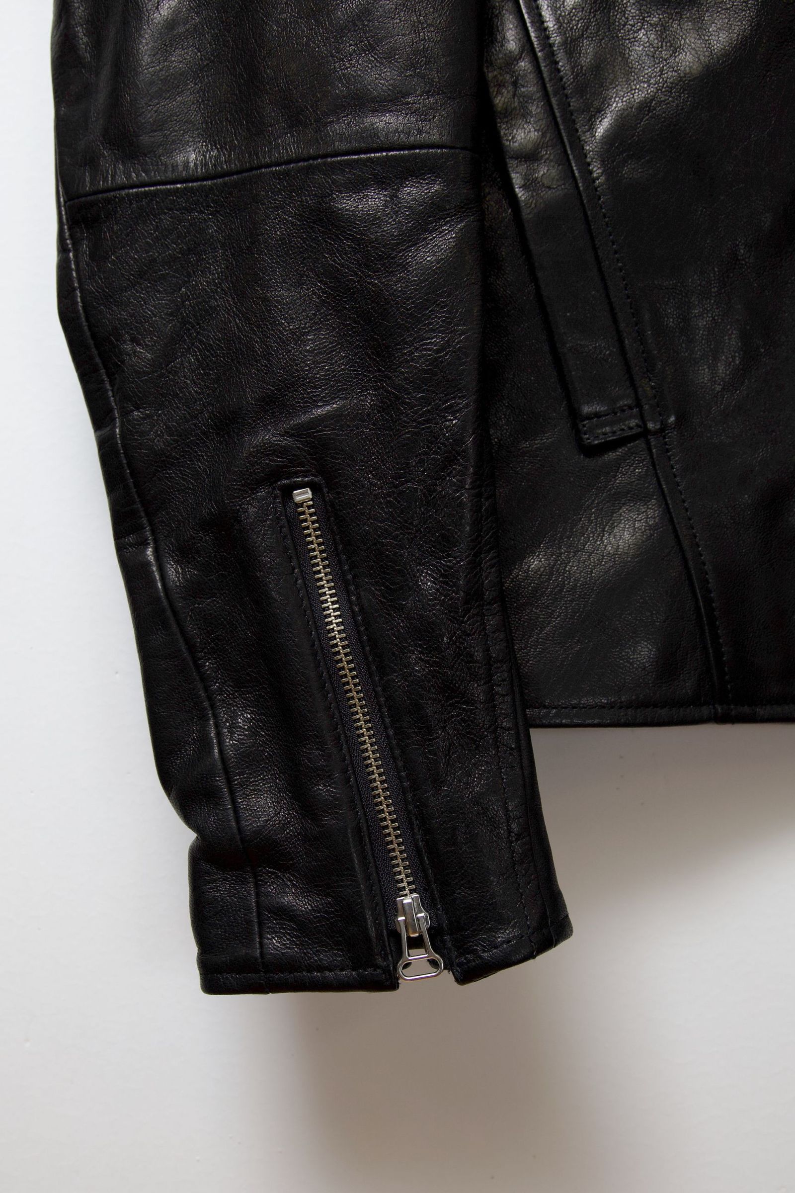 DRAPING LEATHER JACKET | BLACK | レザージャケット