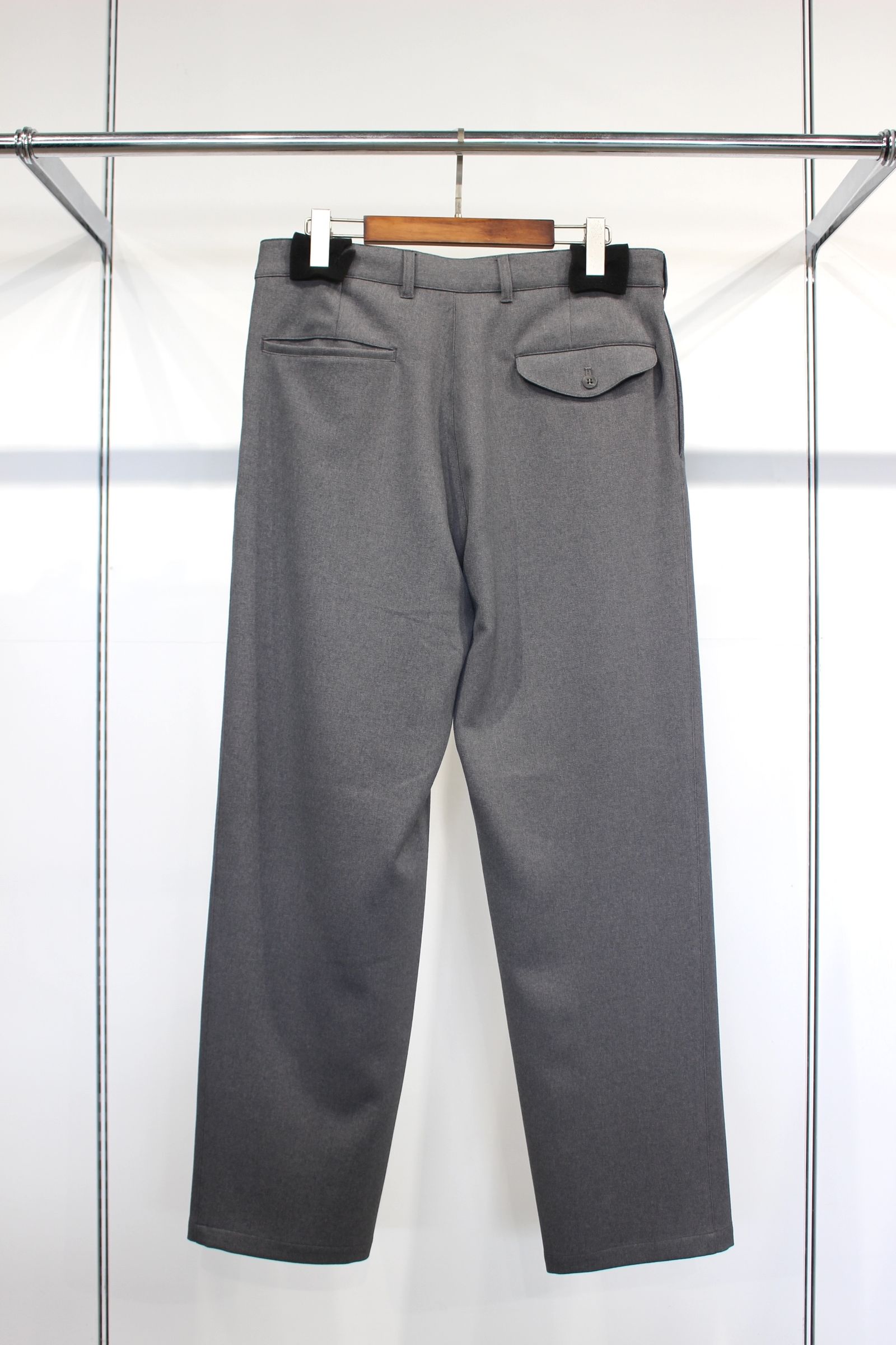 [ラスト1点] 2TUCK EASY TROUSERS | GRAY | スラックス