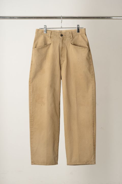 AGING CHINO SLACKS | BEIGE | チノスラックス