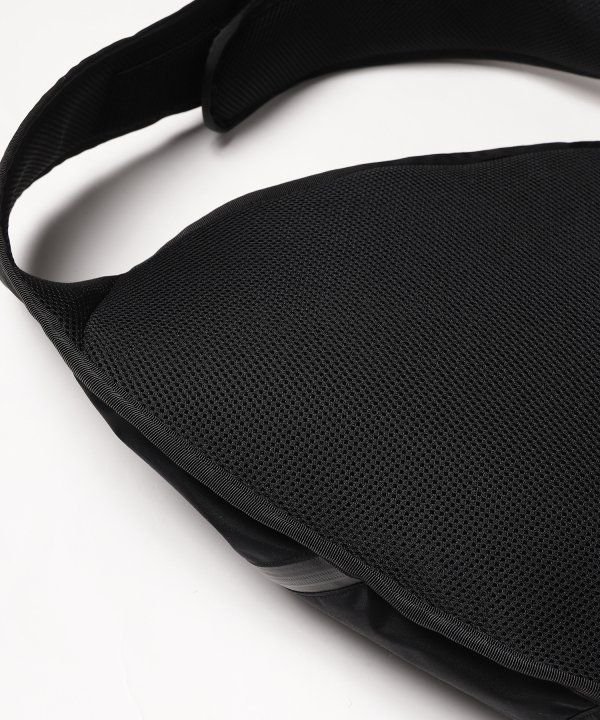 3L BODY BAG/BLACK