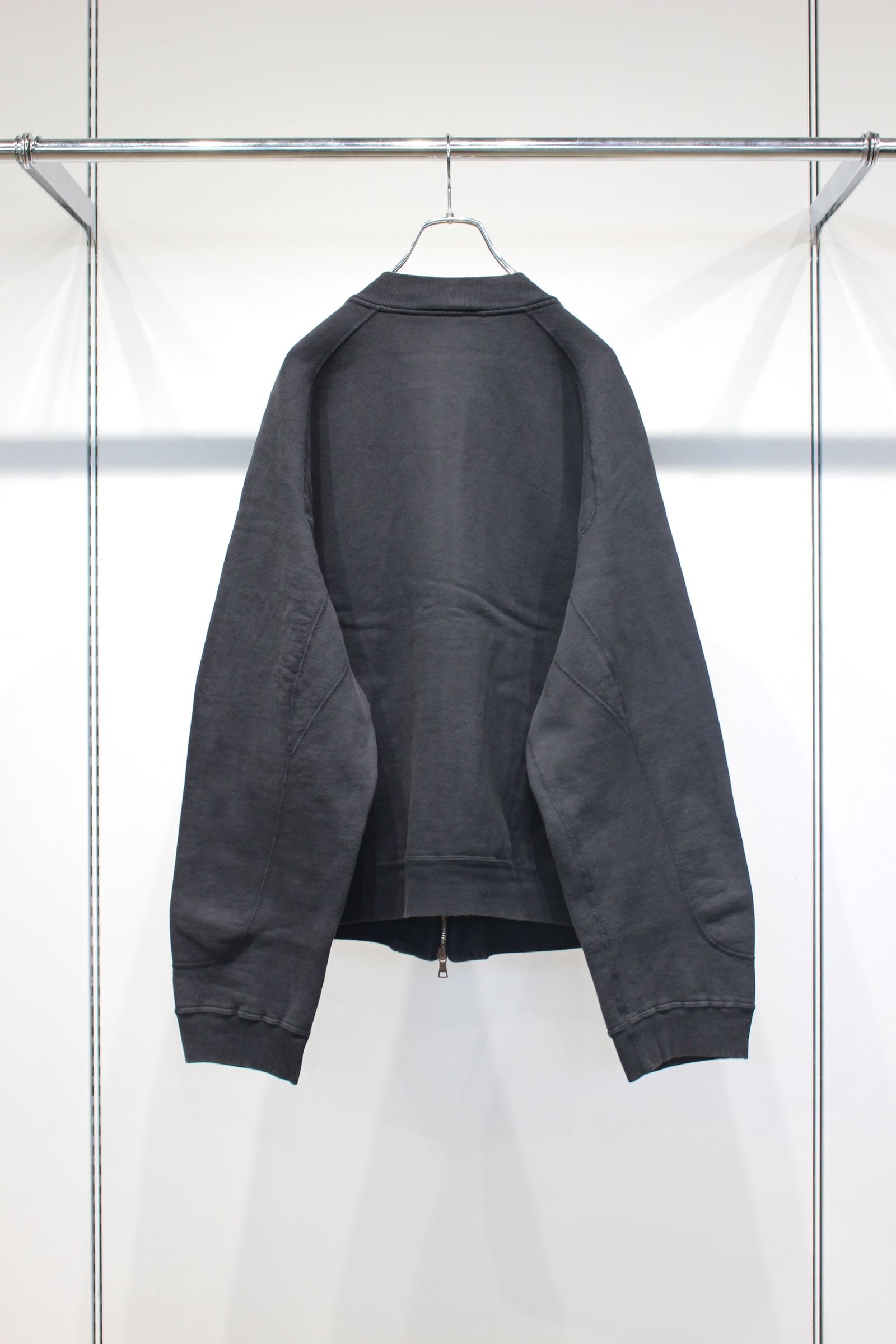 FLEECE-LINED SWEAT VERSITY SHIRT | BLACK | スウェット