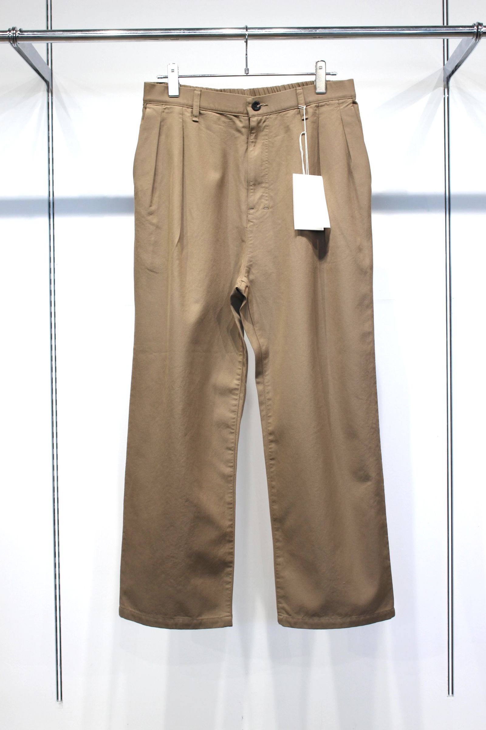 W/C AGING SLACKS | BEIGE | スラックス