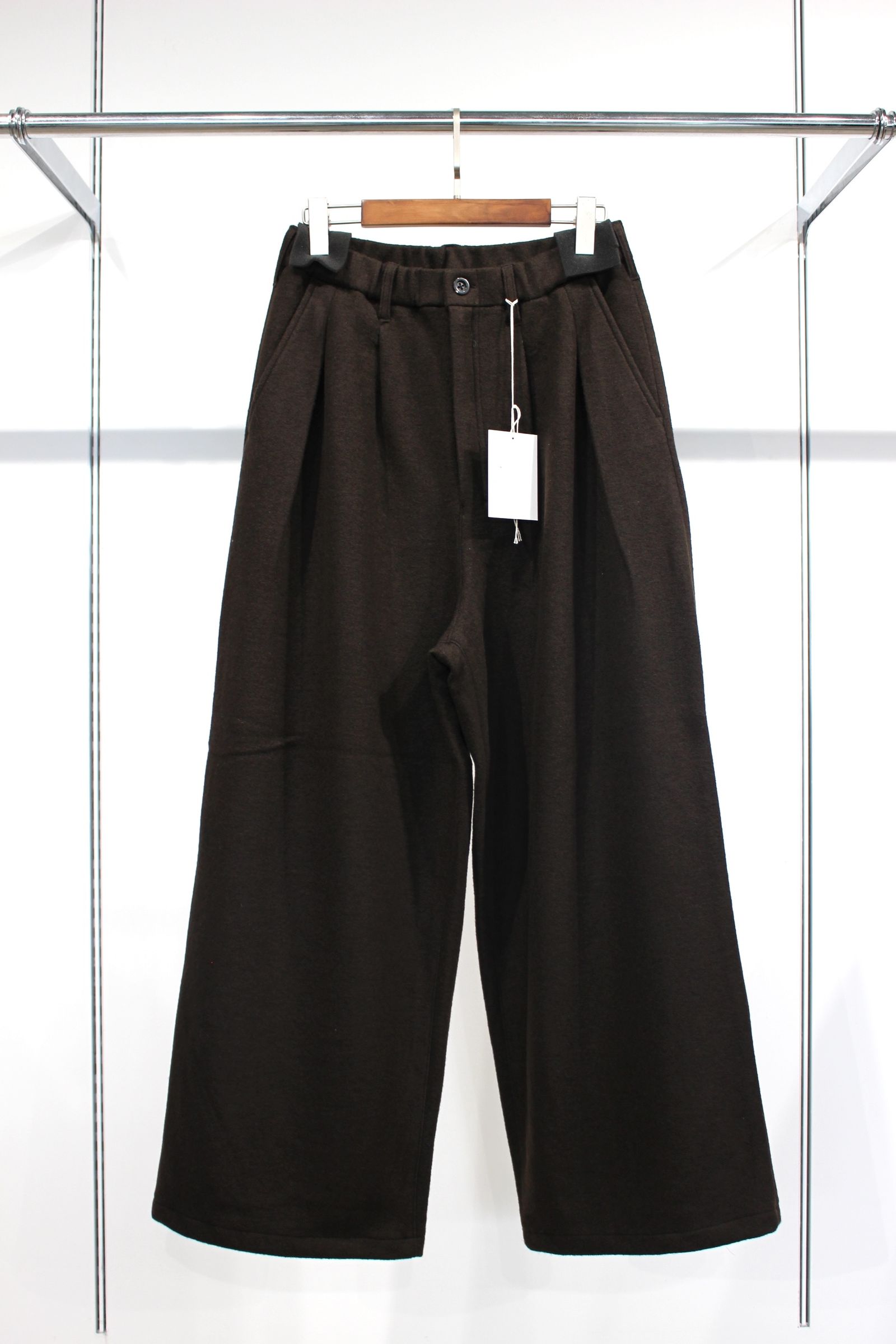 ANCELLM - WOOL WIDE EASY TUCK SLACKS | BROWN | スラックス | NapsNote