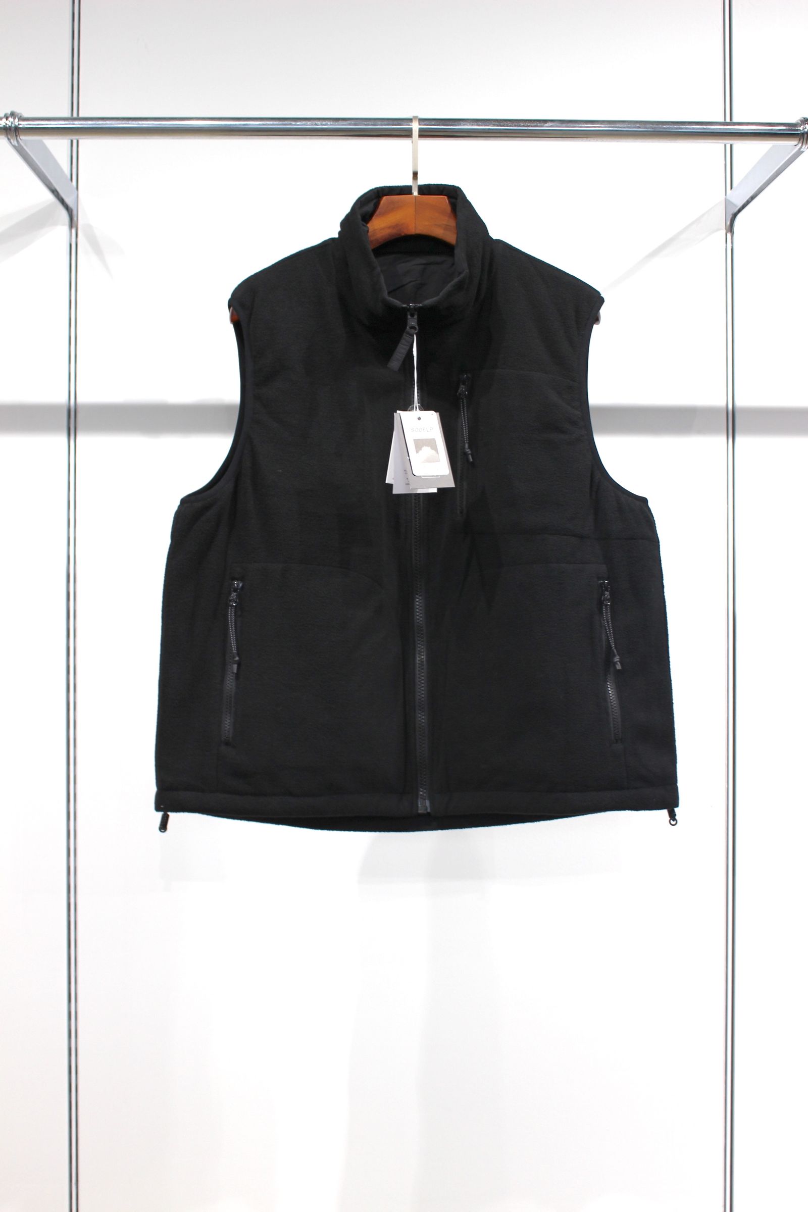 EVCON - TAION DOWN REVERSIBLE VEST/BLACK | NapsNote