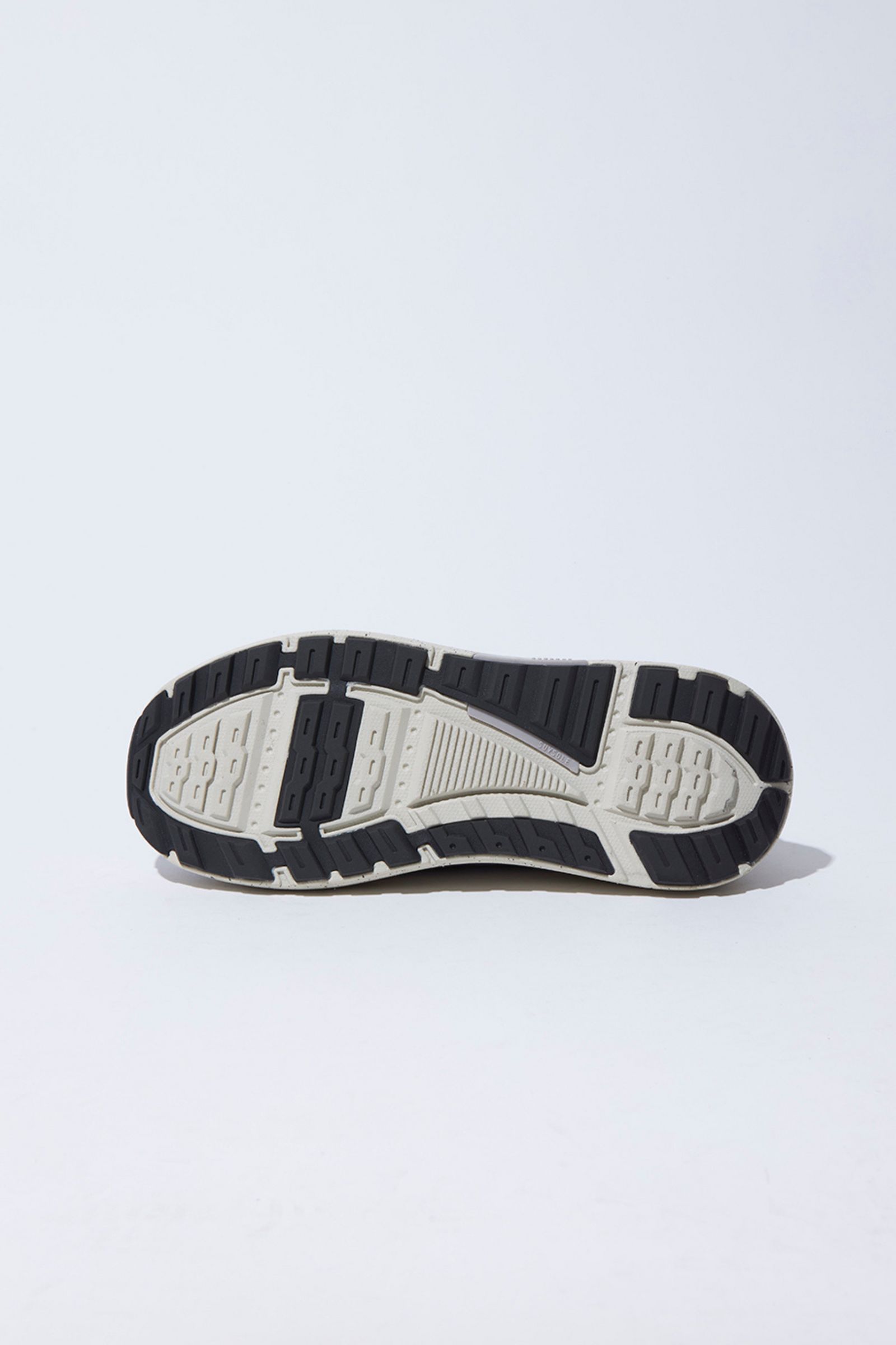NOTCH SNEAKER / SUVSOLE