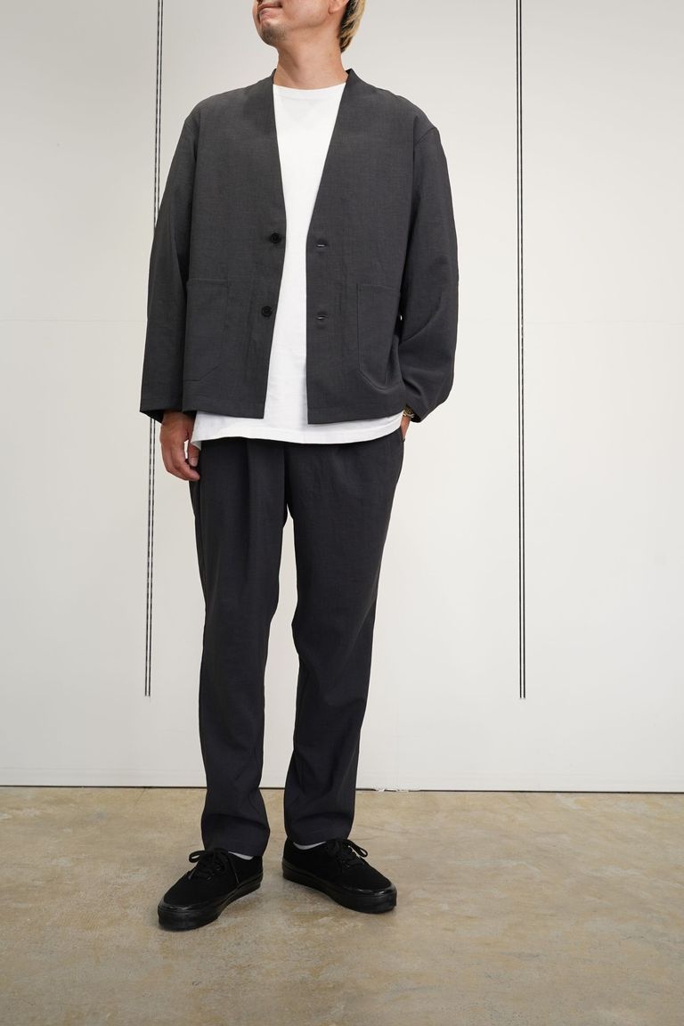 177cm 63kg | サイズ4着用