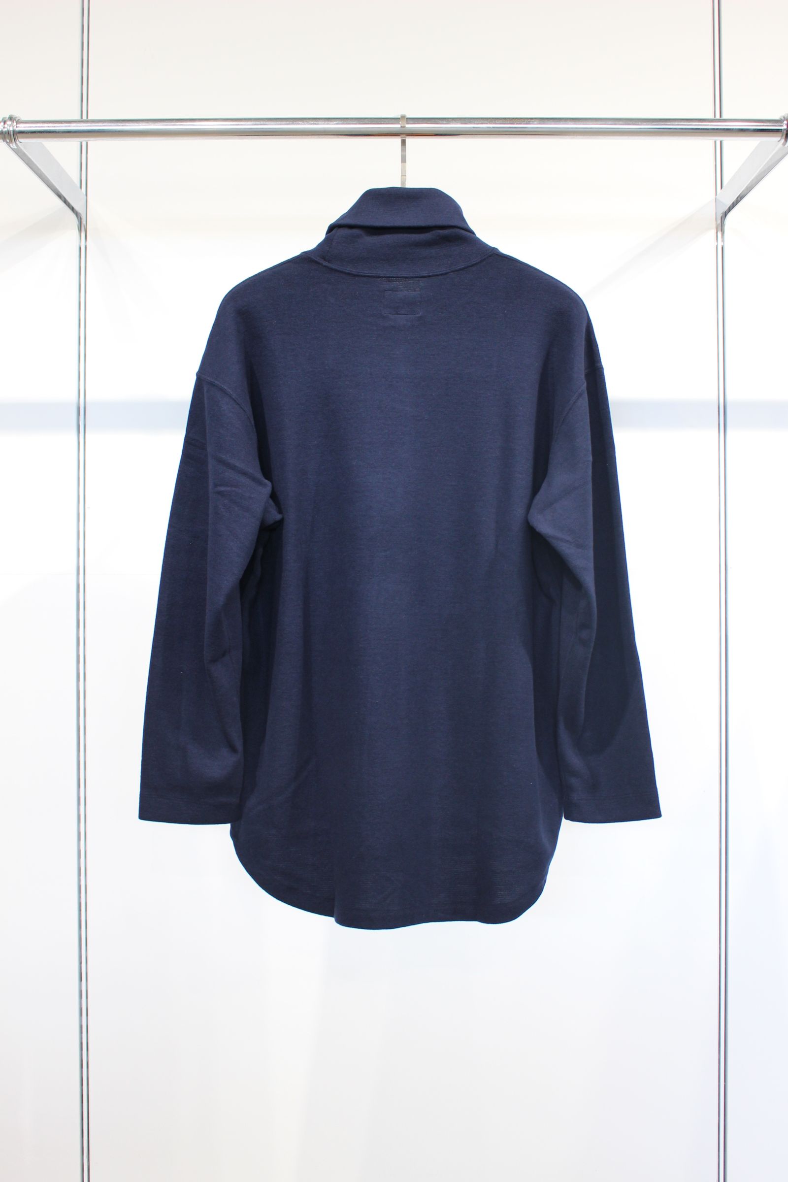 [ラスト1点] PREMIEREWARM L/S TEE (turtle-neck) | NAVY | カットソー