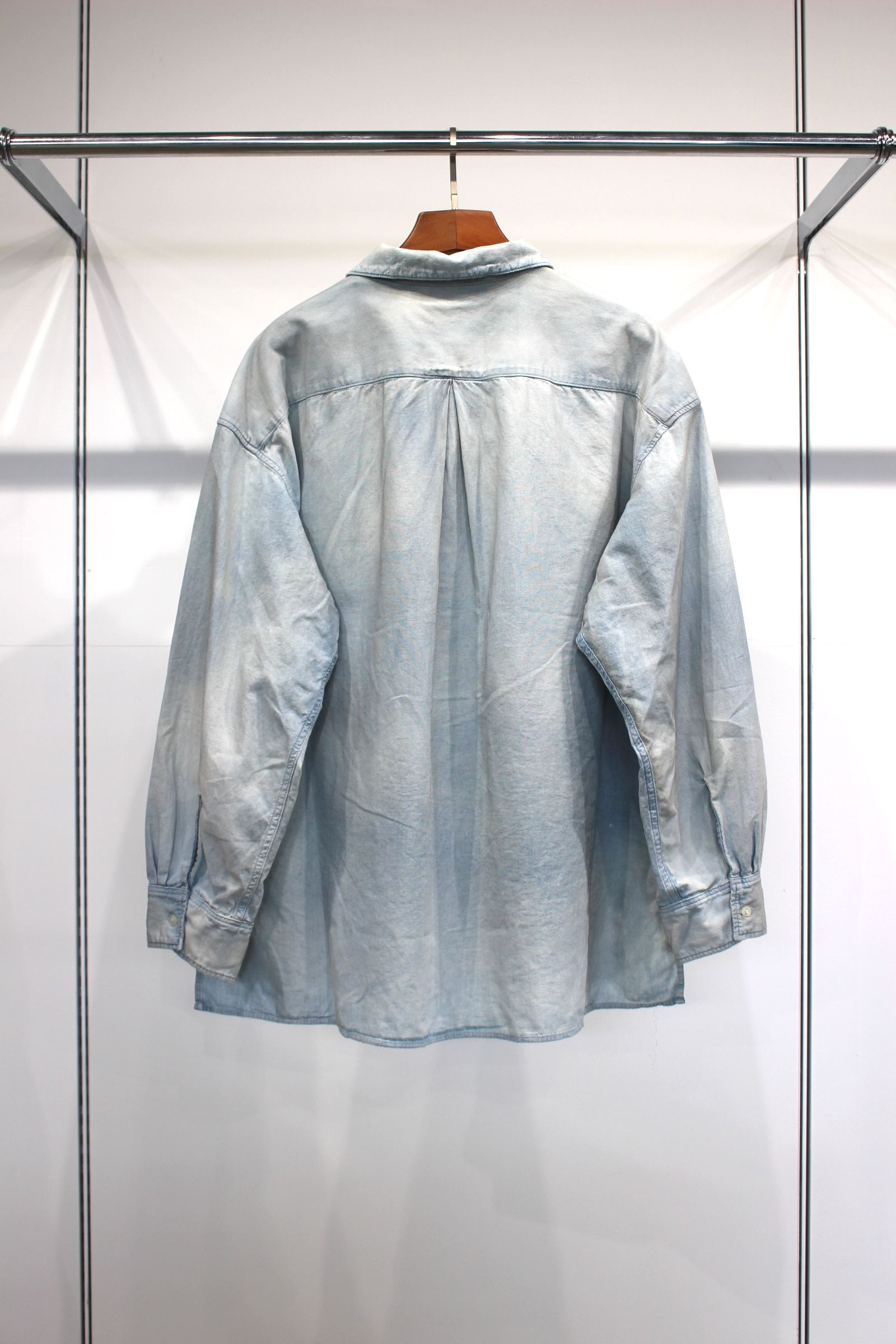 AGING CHAMBRAY SHIRT | INDIGO | シャンブレーシャツ
