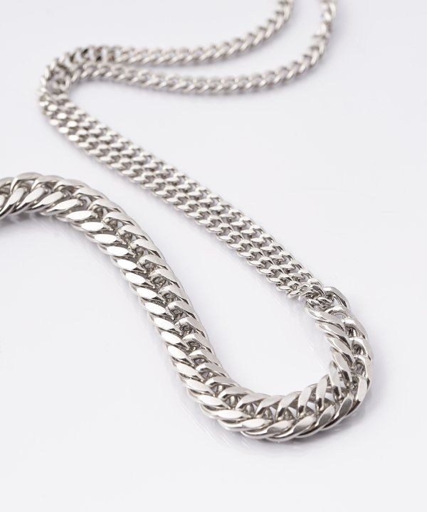 SWITCHING NECKLACE/SILVER