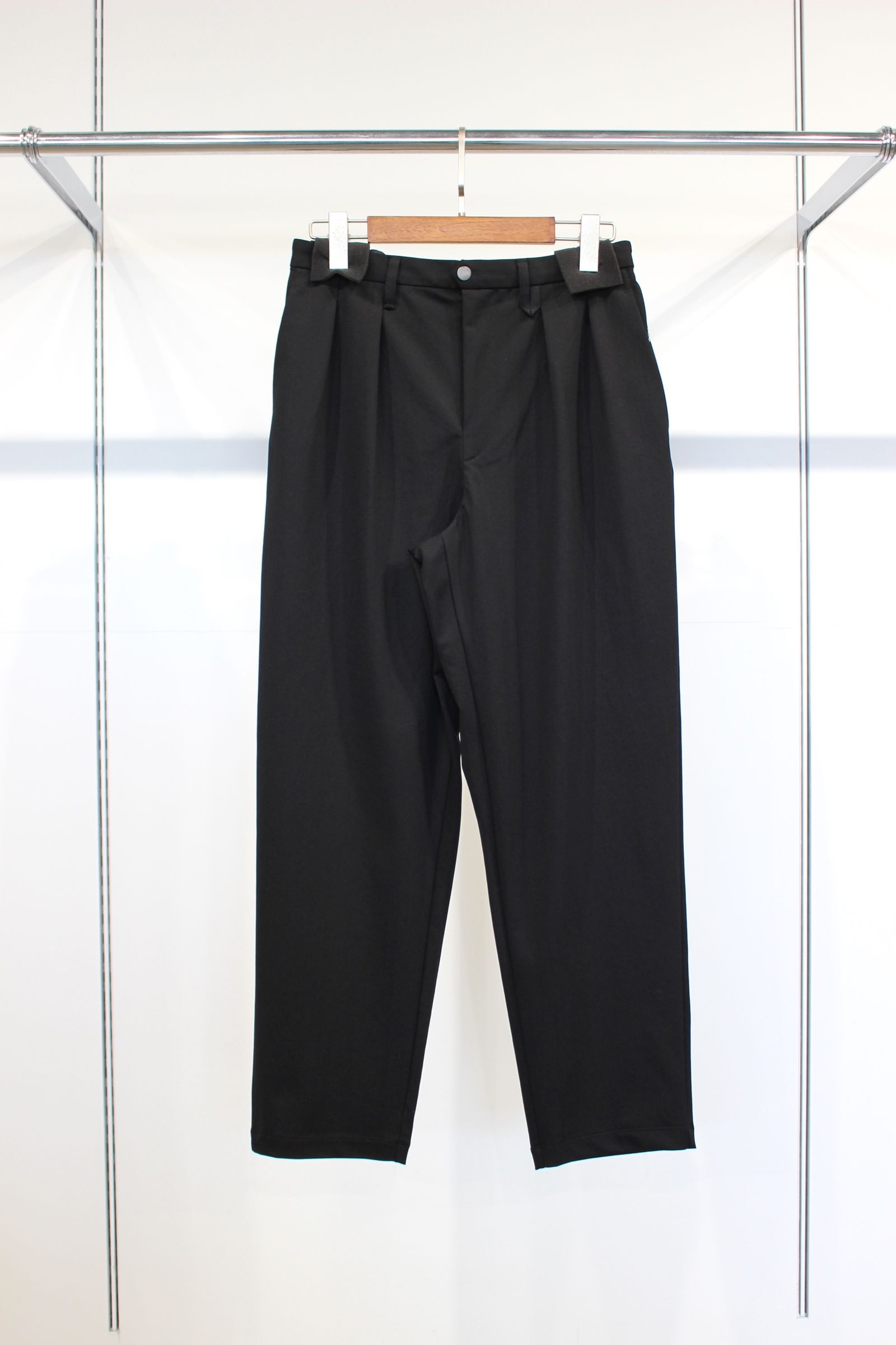 TRICOT TAPERED TROUSERS/BLACK