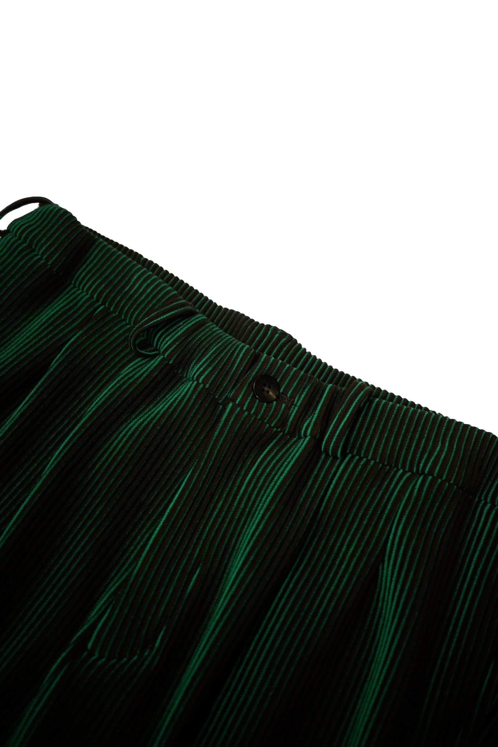 RIPPLE TAPERED SLACKS/テーパードスラックス