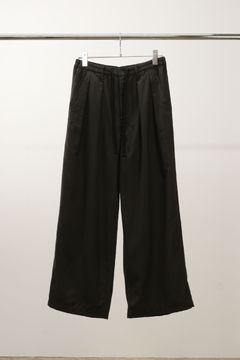 WOOL CALMSSKIN TUCK EASY SLACKS | OLIVE | スラックス