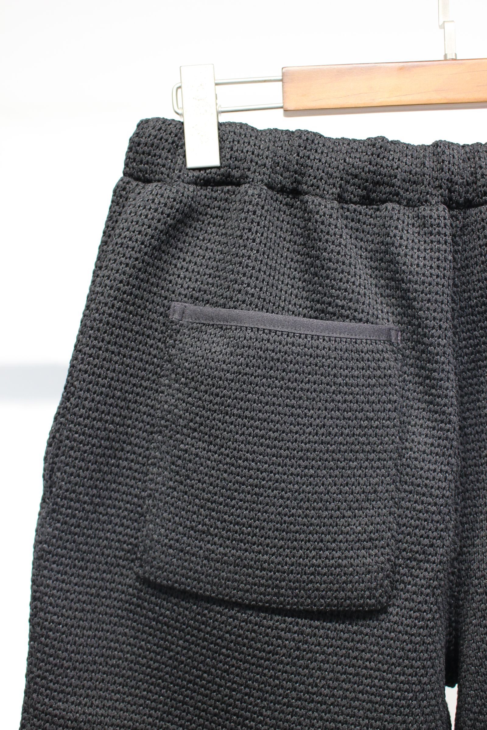 HONEYCOMB KNIT SHORTS | BLACK | ショートパンツ