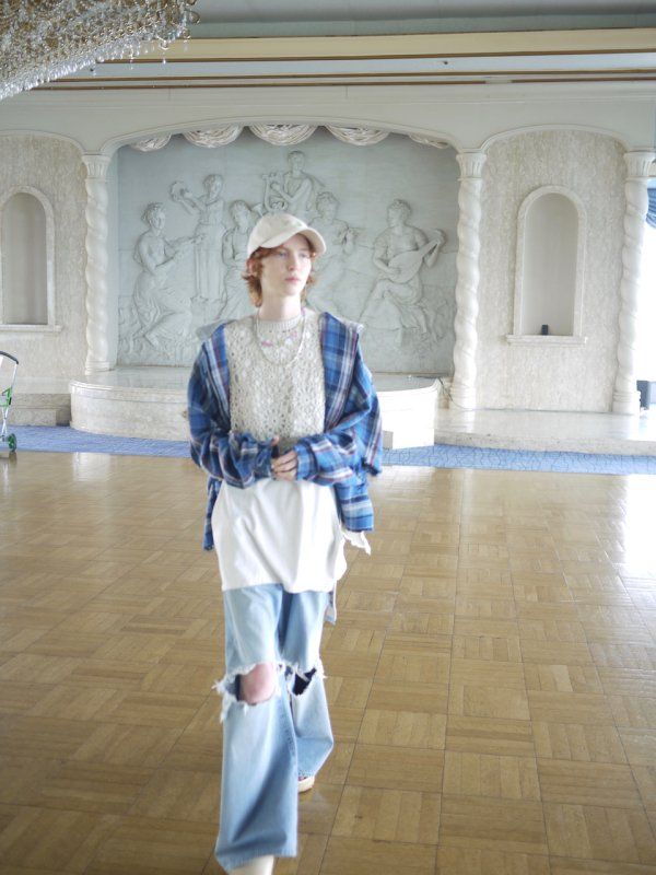 DAMAGE ONE TUCK WIDE STRAIGHT DENIM/ストレートパンツ（デニム）/インディゴ