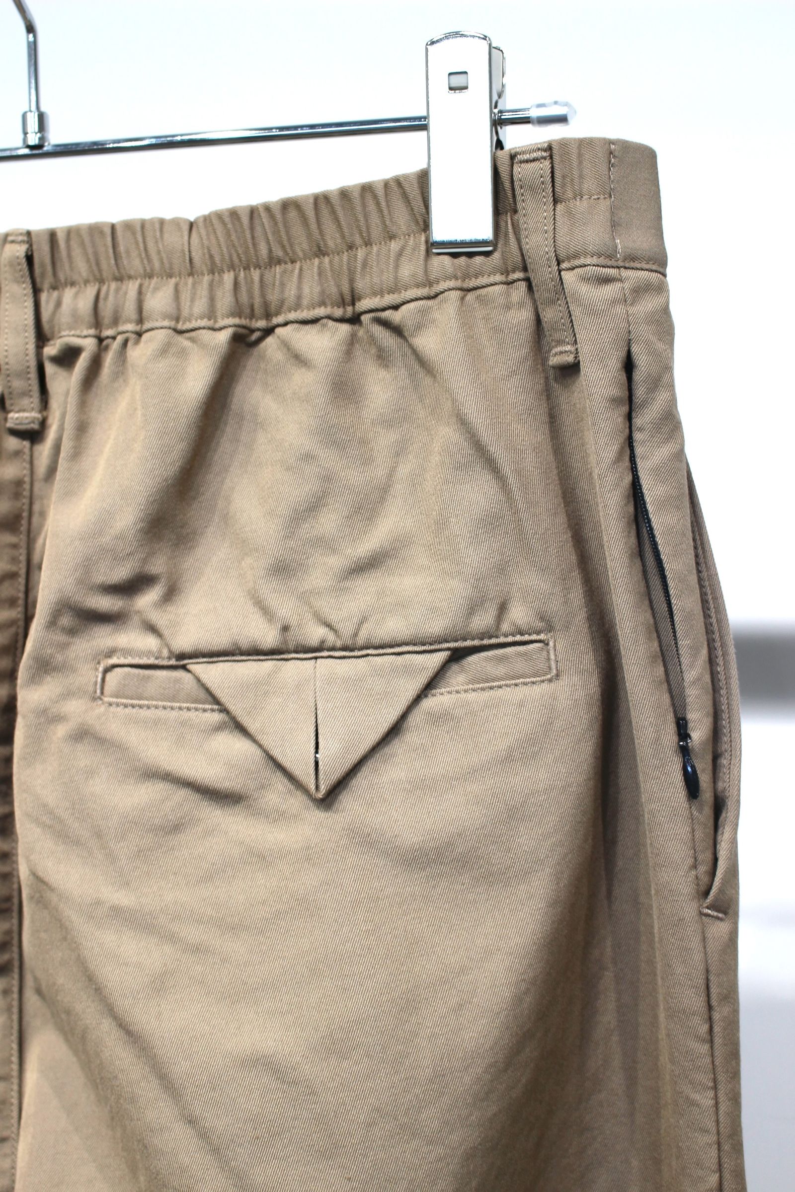 W/C AGING SLACKS | BEIGE | スラックス