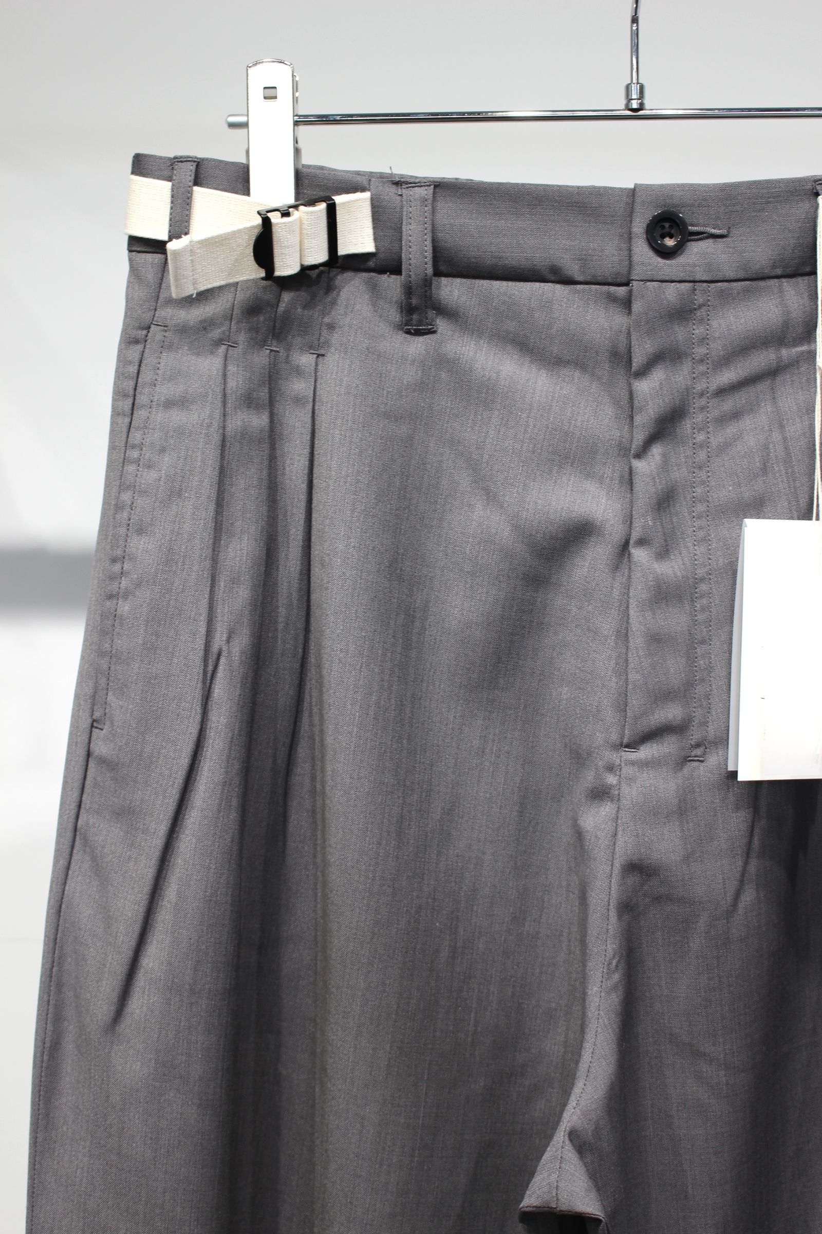 [ラスト1点] BELTED WOOL SLACKS | GRAY | スラックス