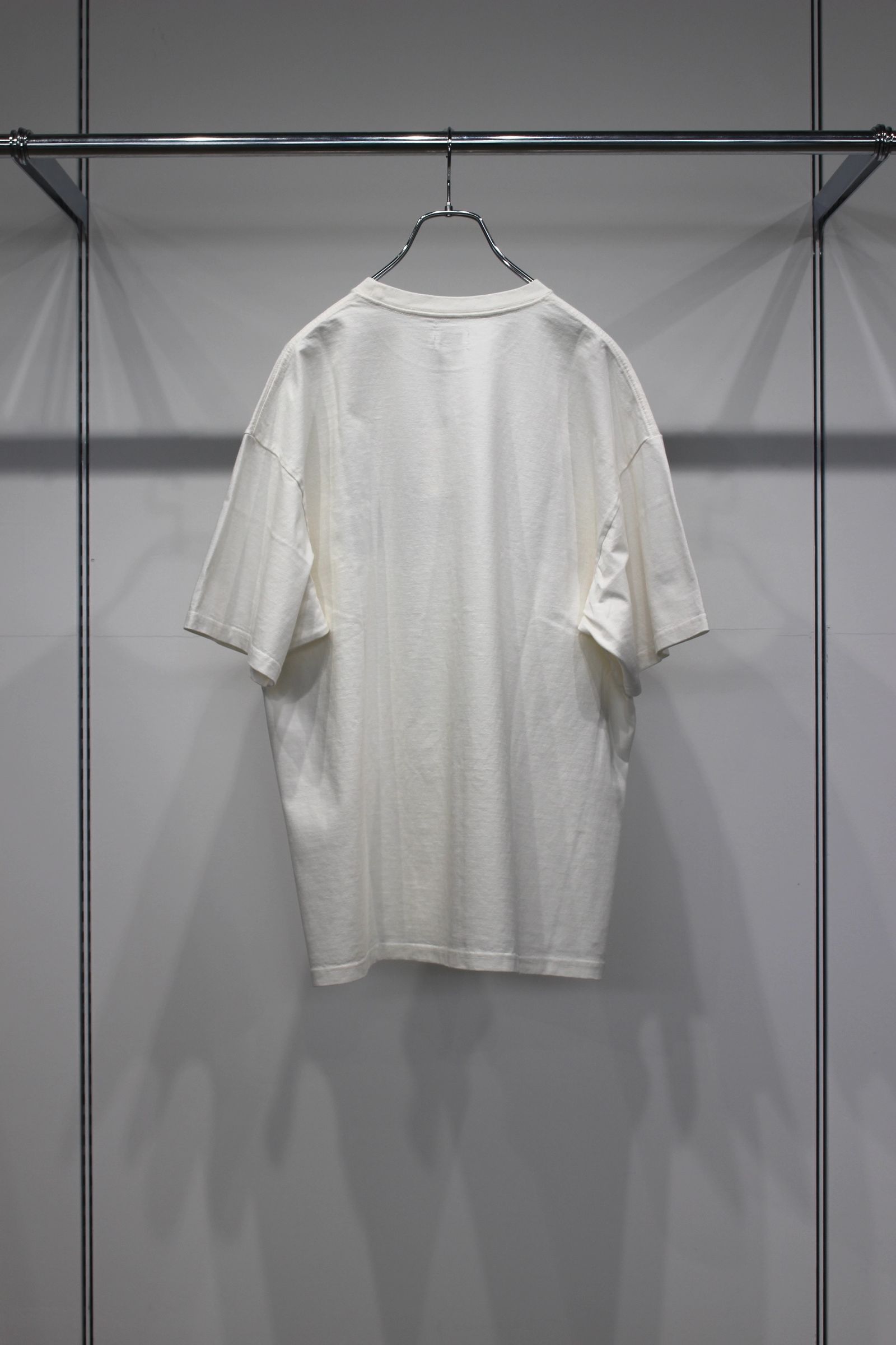 LOOSE FIT PRINT TEE : GAZE BEYOND | WHITE | カットソー