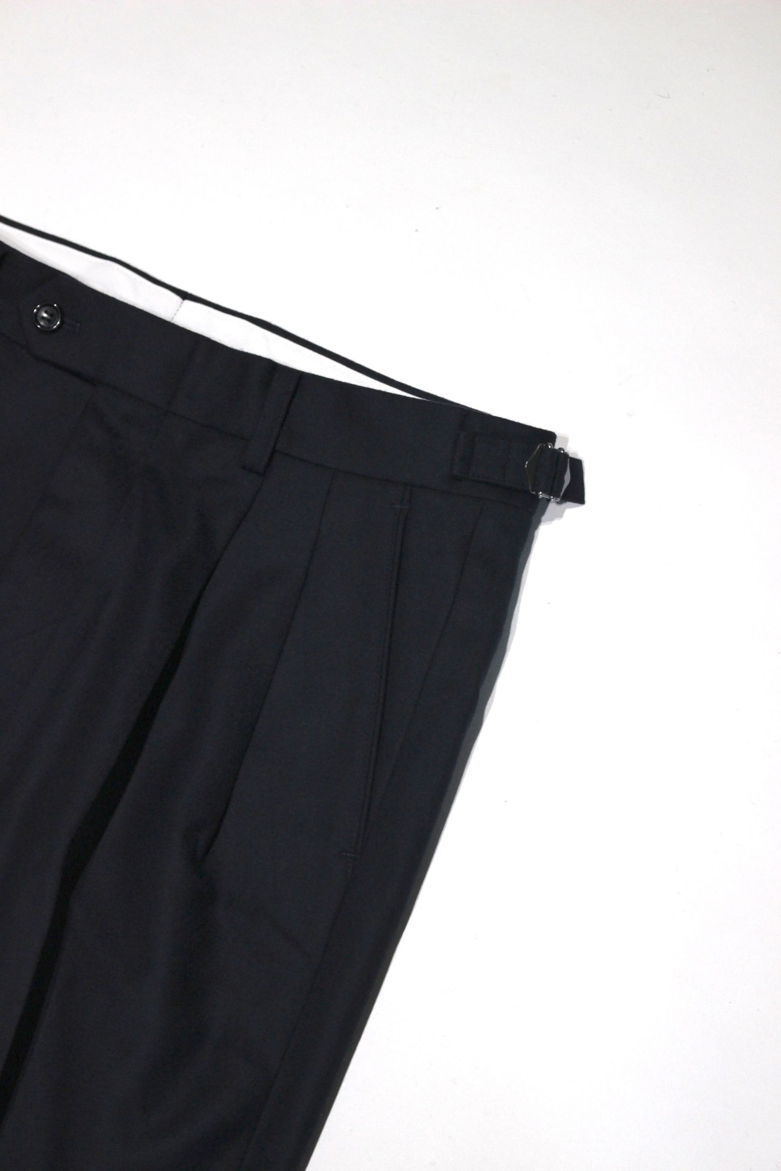 CASHMERE FLANNEL DEEP 2-TUCK SLACKS/スラックス