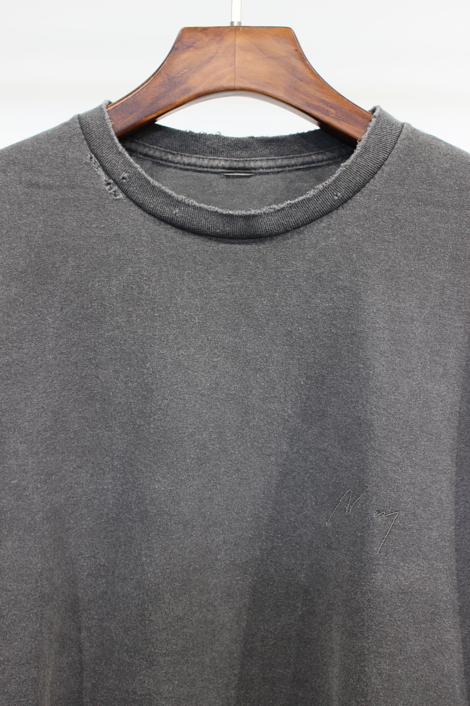 EMBROIDERY DYED LS T-SHIRT（刺繍） | BLACK | カットソー