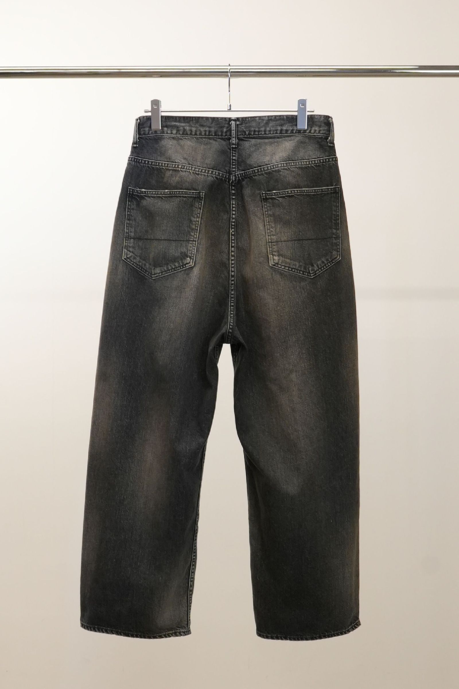 #05 AGING01 | BLACK | デニムパンツ