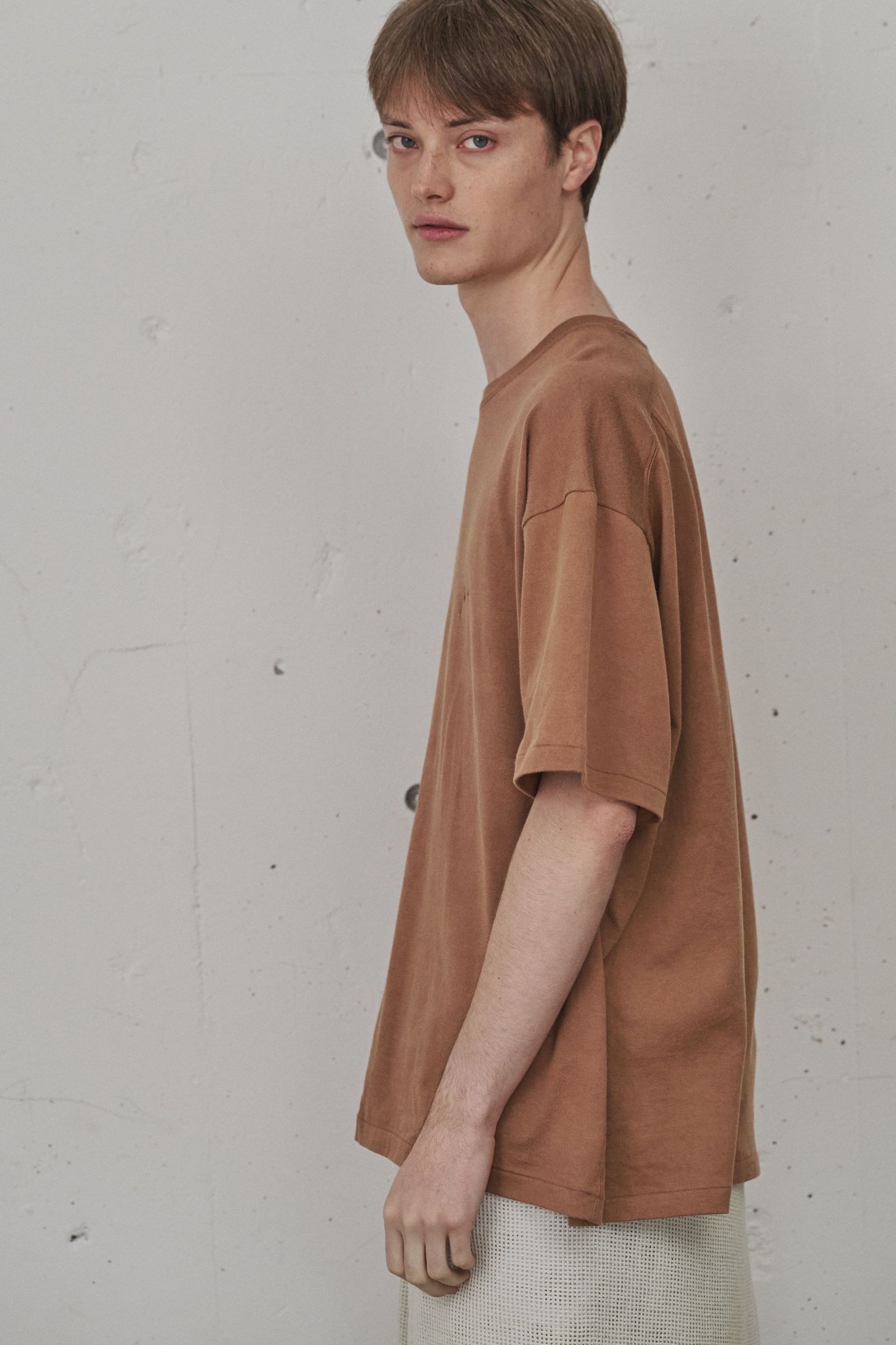 [ラスト1点] UNEVENNESS SS | LIGHT MOCA | カットソー