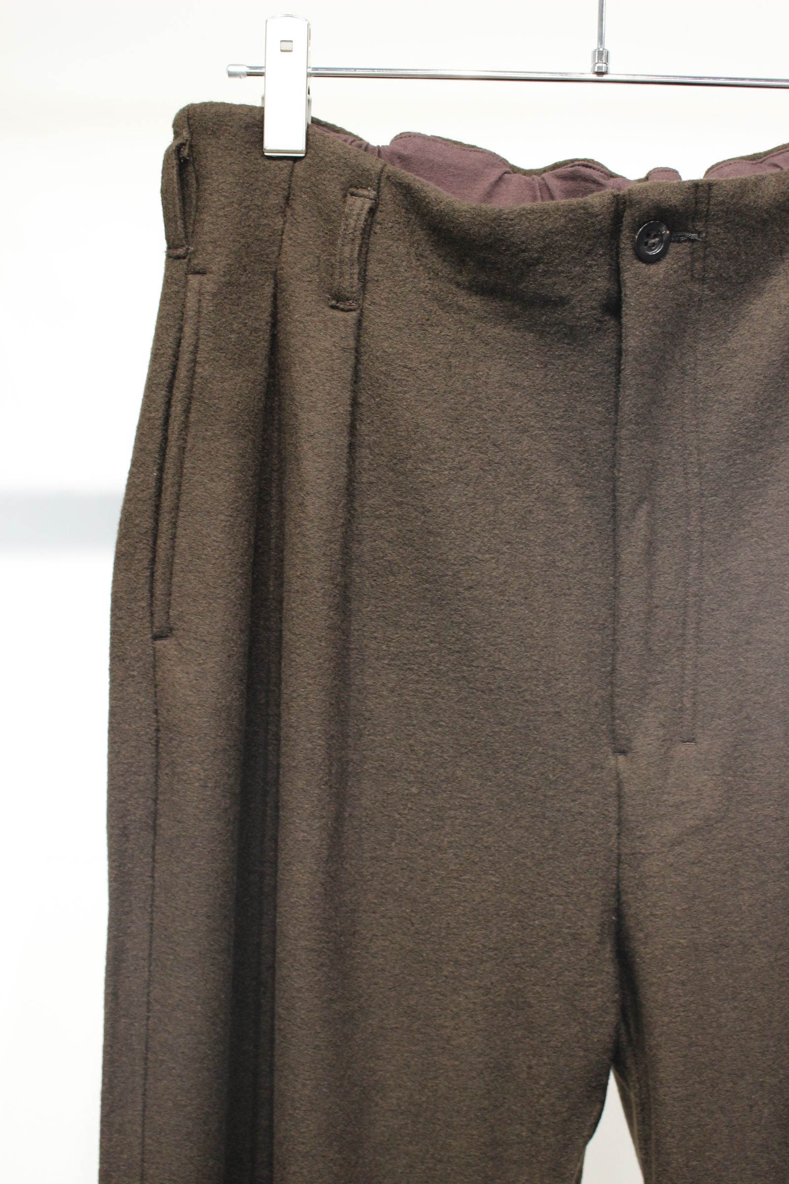 [ラスト1点] WOOL CUT SLACKS | D.BROWN | スラックス