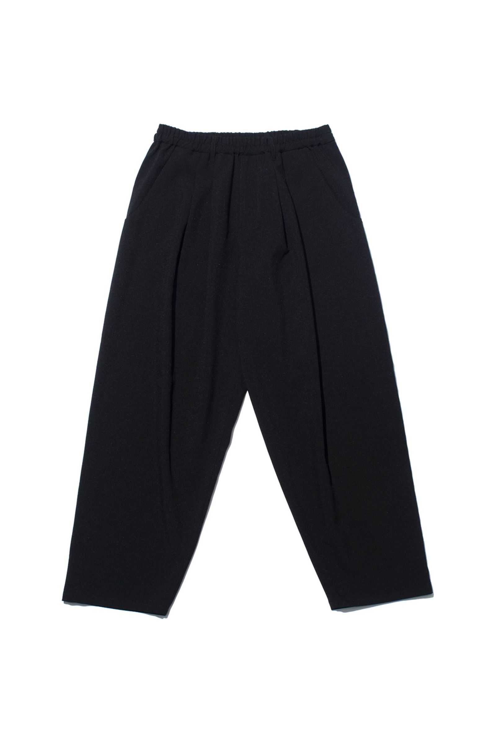 AIR BALLOON TROUSER | Black | バルーンテーパードパンツ