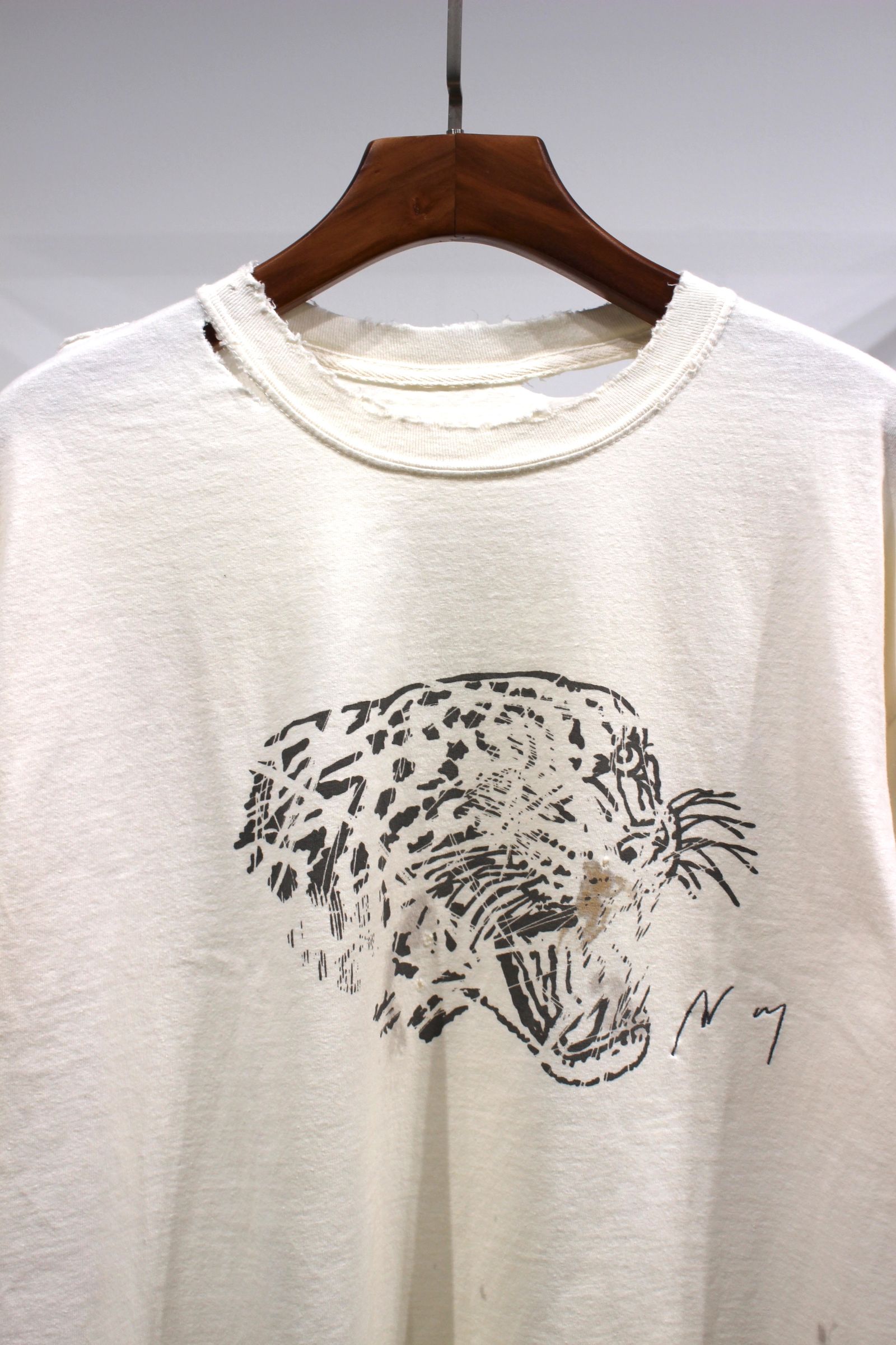 ANCELLM - AGING LEO T-SHIRT/IVORY | NapsNote