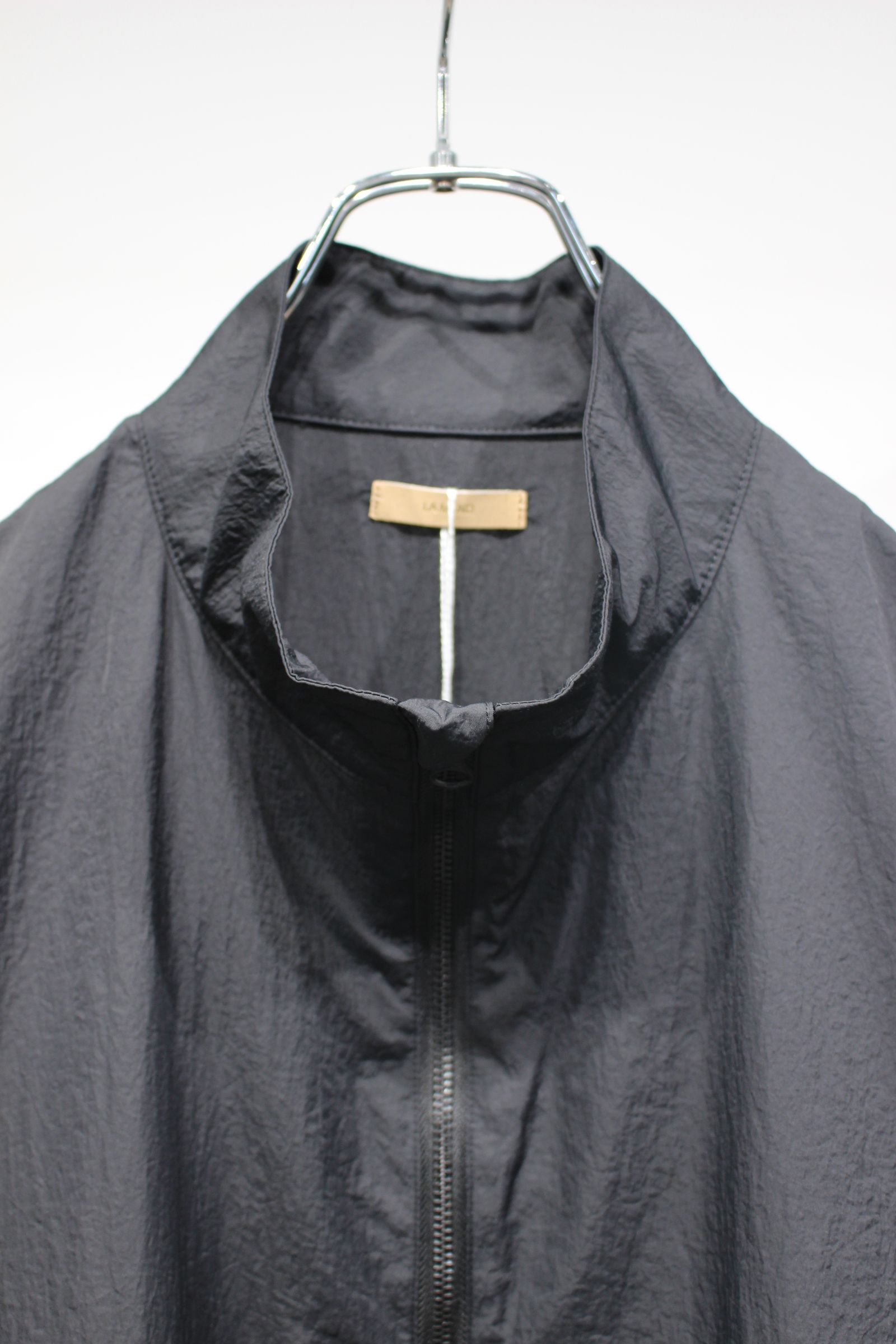 POCKETABLE NYLON BLOUSON | BLACK | ナイロンブルゾン