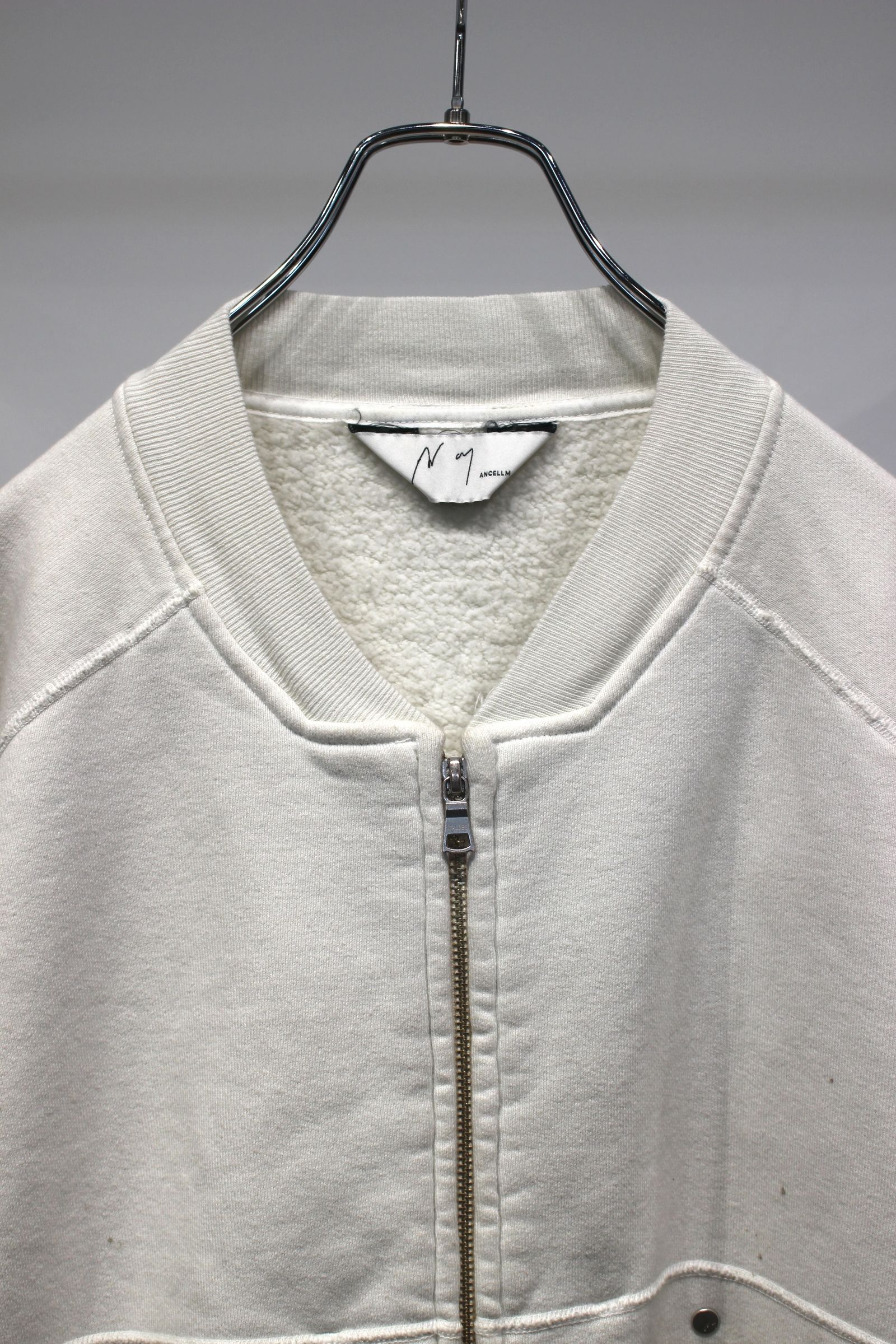 FLEECE-LINED SWEAT VERSITY SHIRT | WHITE | スウェット