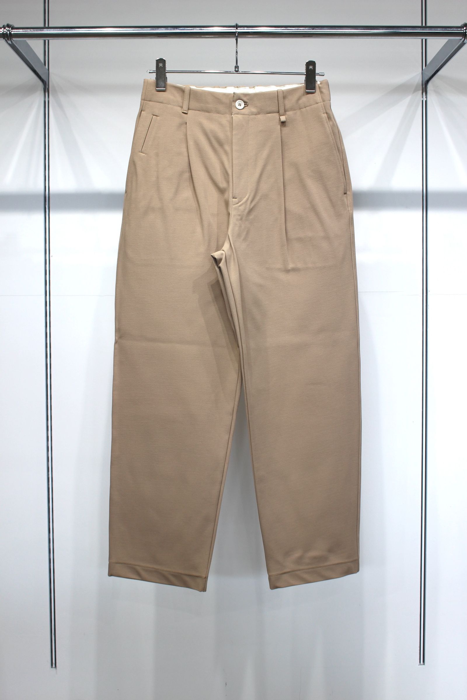 KNIT CHINO-CLOTH PANTS (STRAIGHT) | KHAKI | ニットチノパンツ
