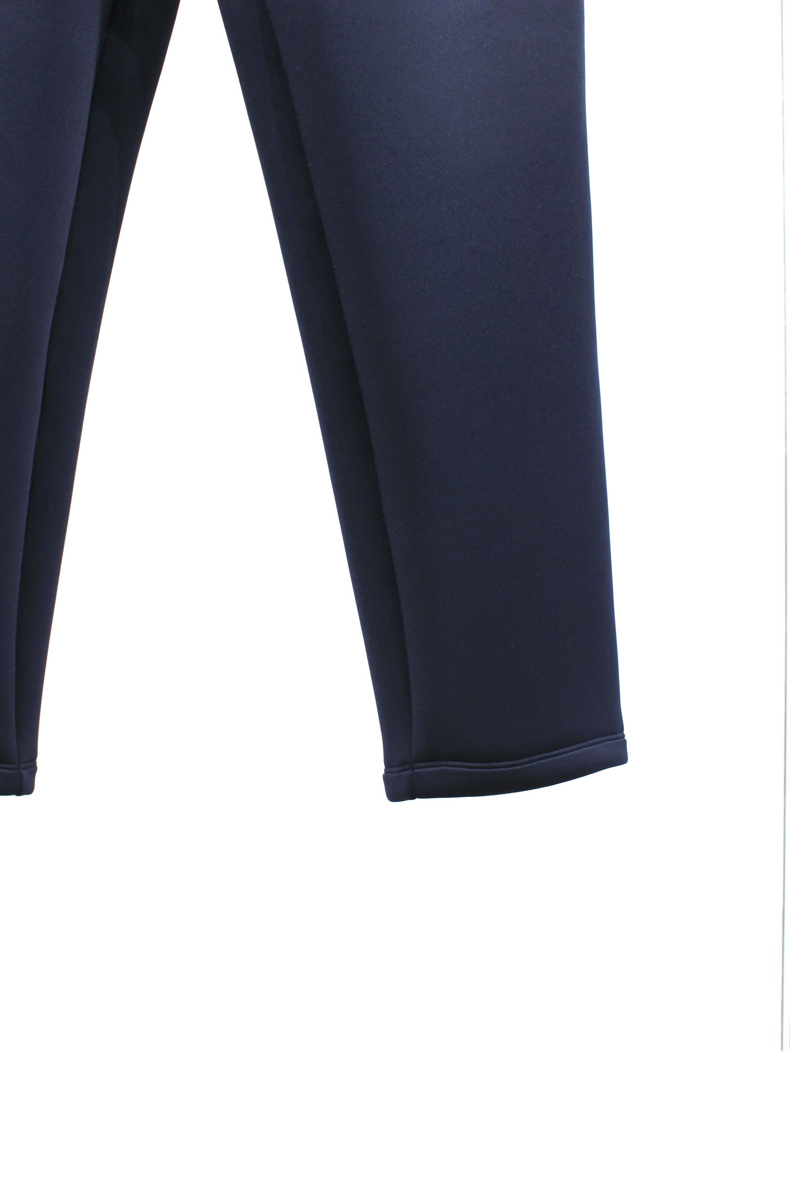 SMOOTH DOUBLE-KNIT TROUSERS | NAVY | パンツ