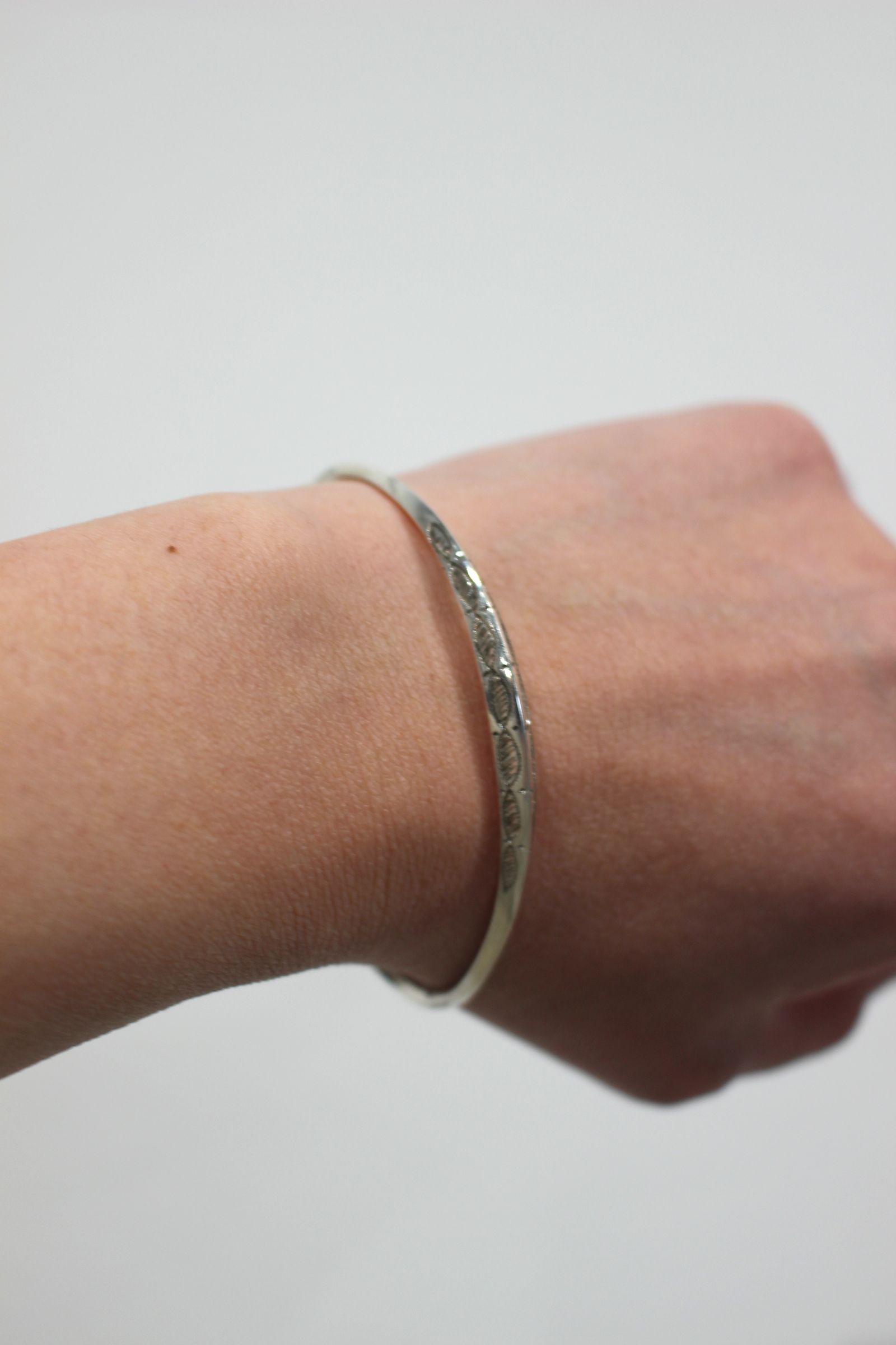 TOUAREG THIN SILVER BANGLE (type A)/トゥアレグシンシルバーバングル