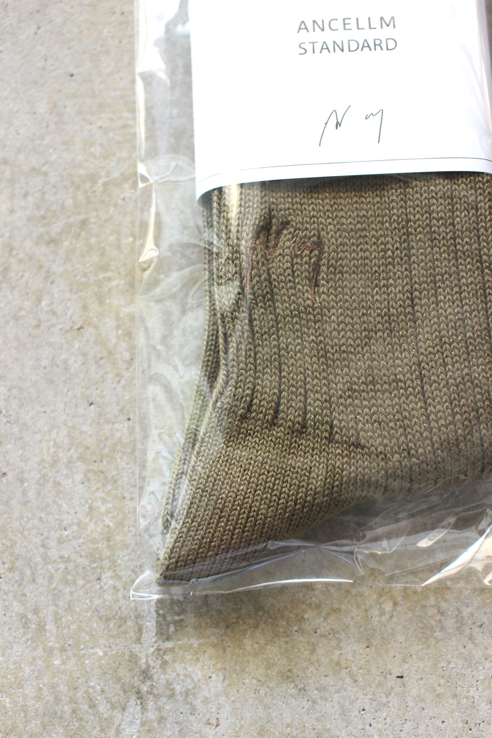 LOOSE SOCKS | OLIVE | ソックス
