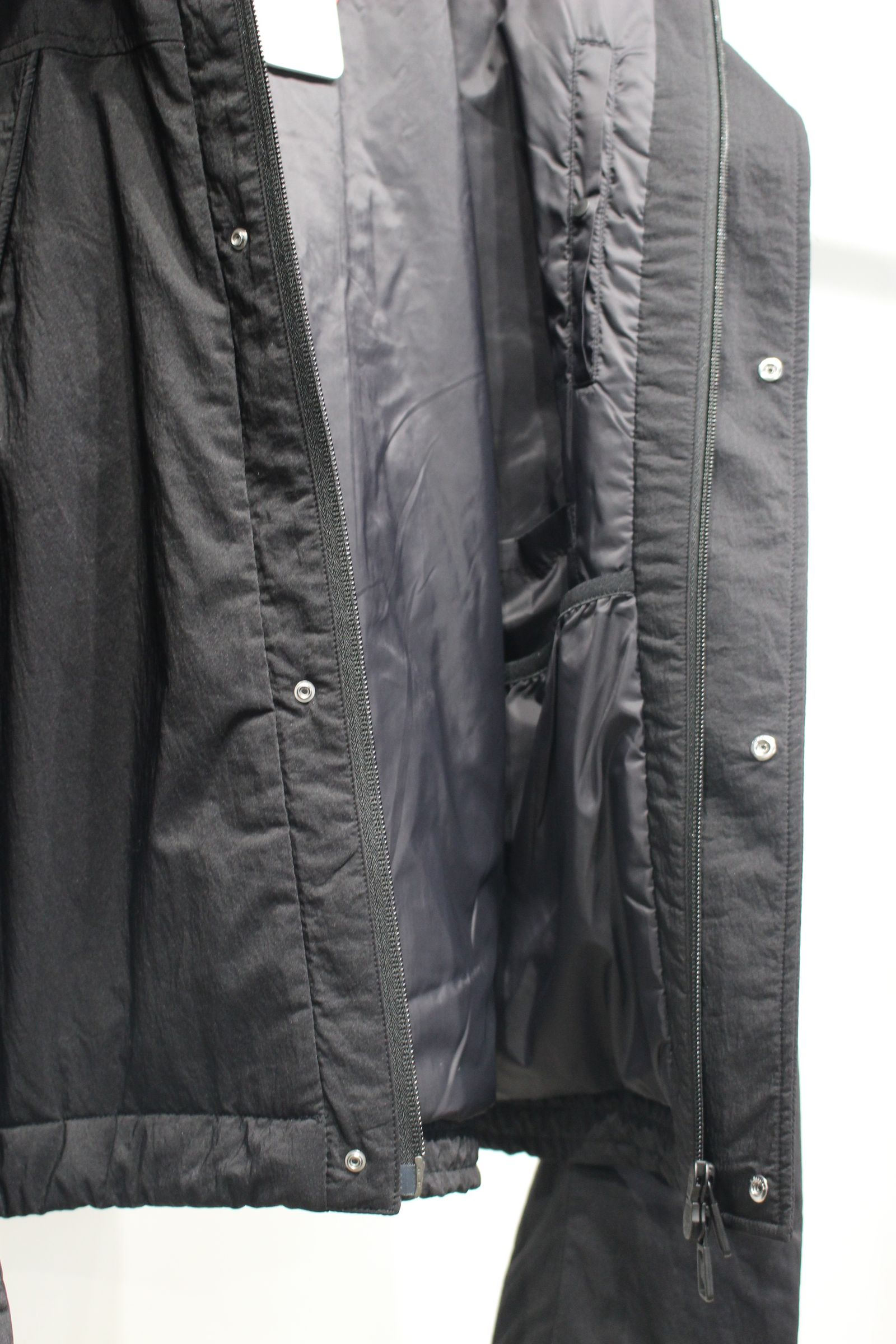 GRAVITY PRIMALOFT JACKET | Black | ブルゾン