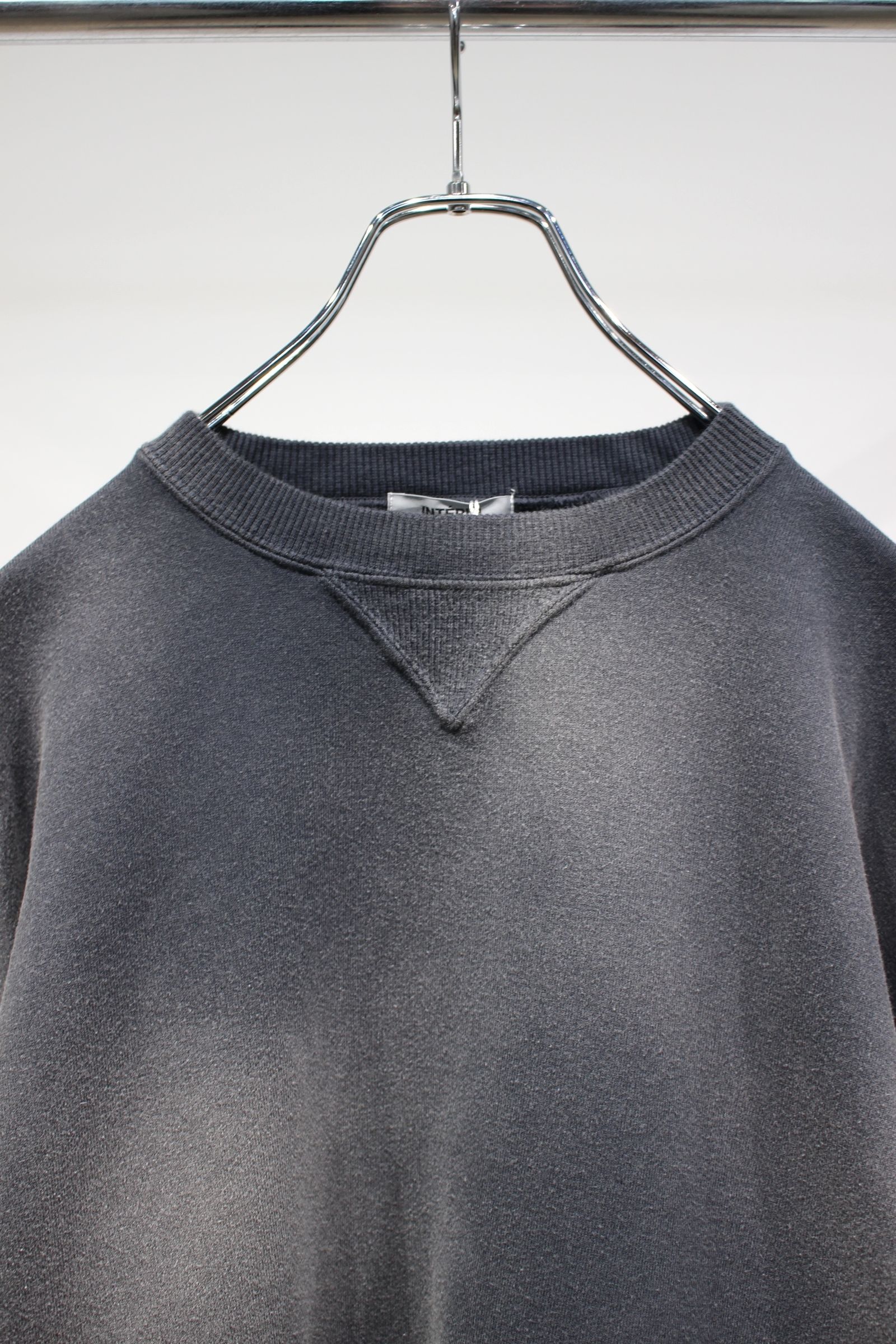 [ラスト1点] VINTAGE FADE BOTH V-GAZETTE SWEAT SHIRT | SUMI | スウェット