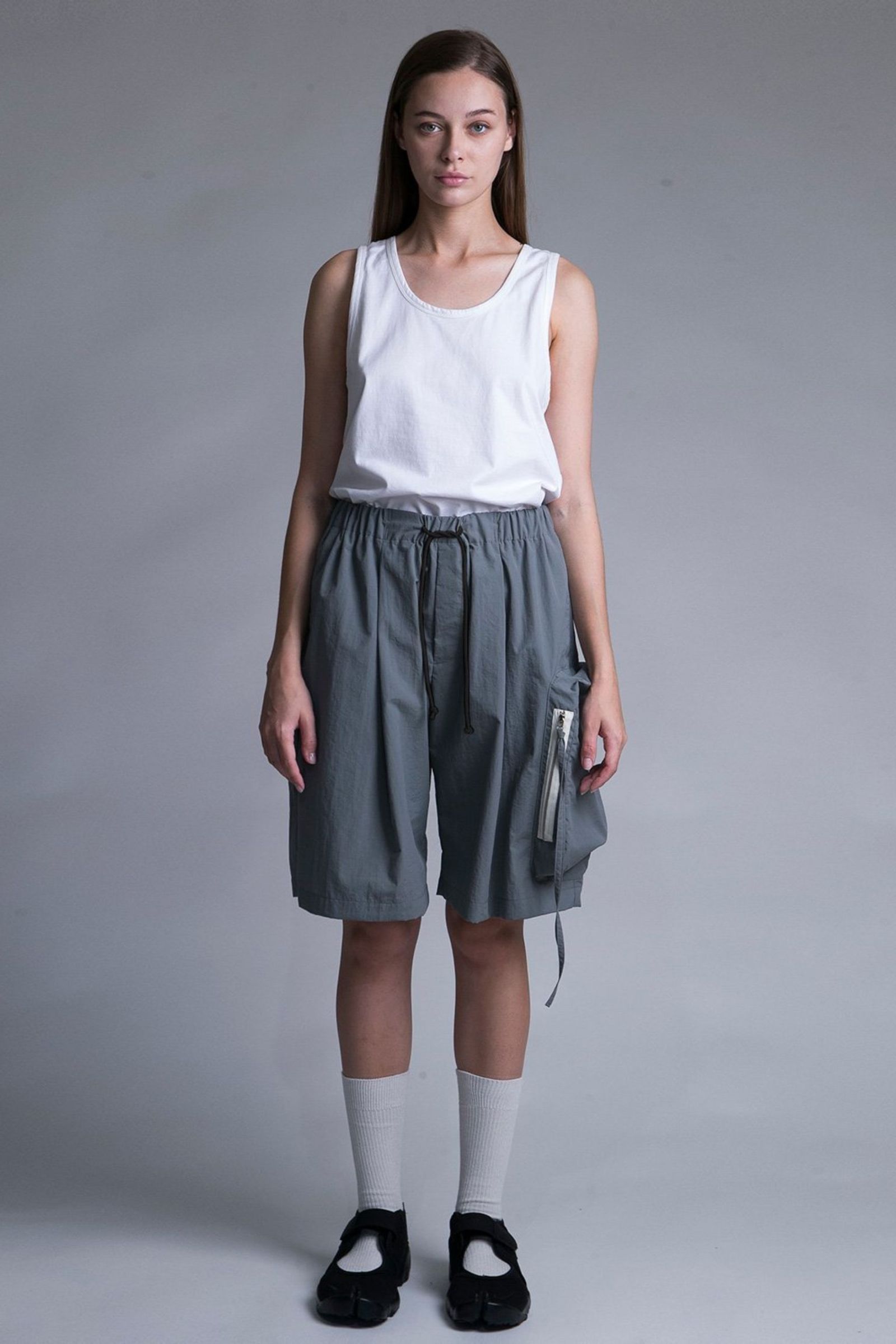 my beautiful landlet - NYLON DYED TAFFETA SHORT PANTS/GRAY