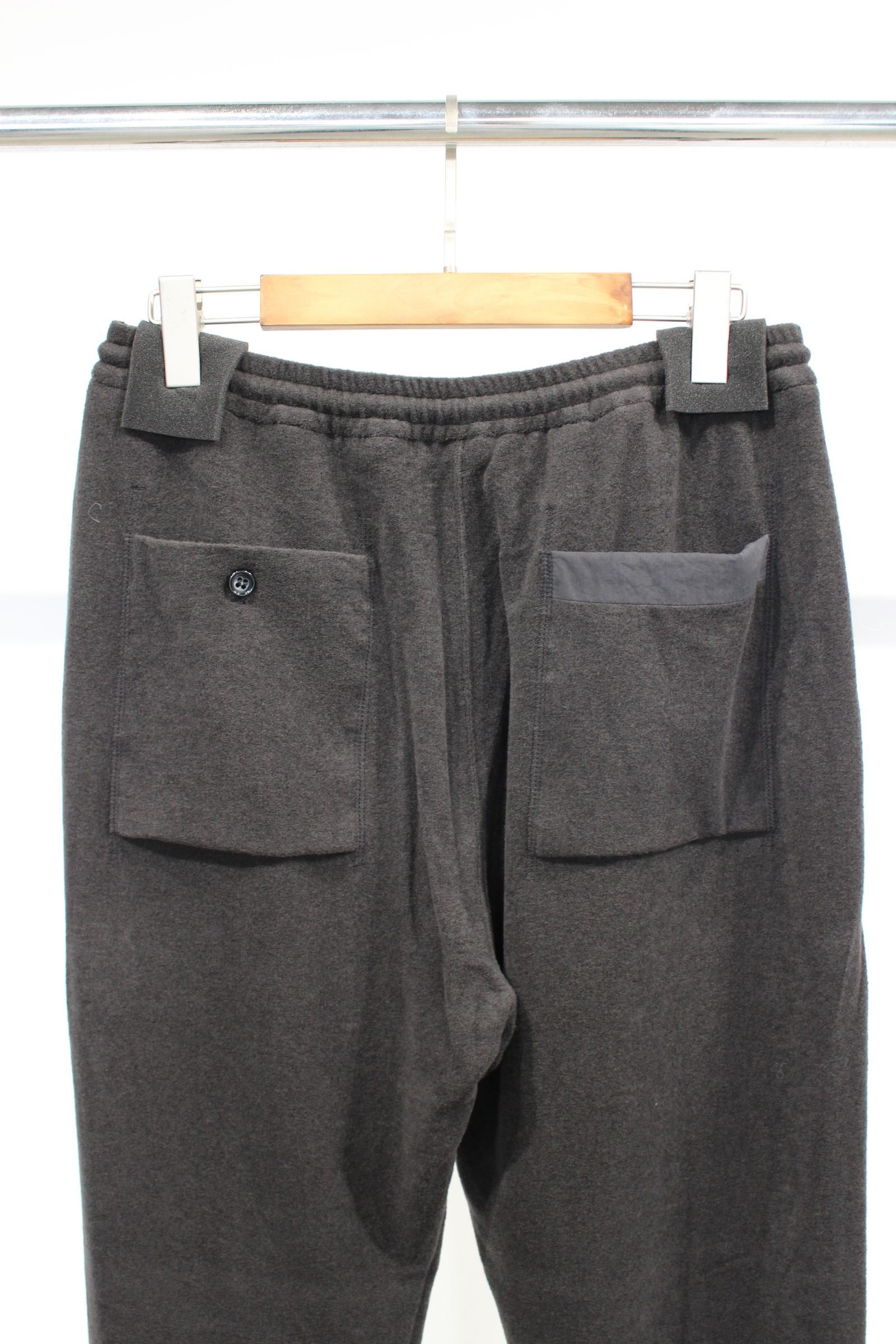 WOOL FLEECE JOGGER/GUNMETAL