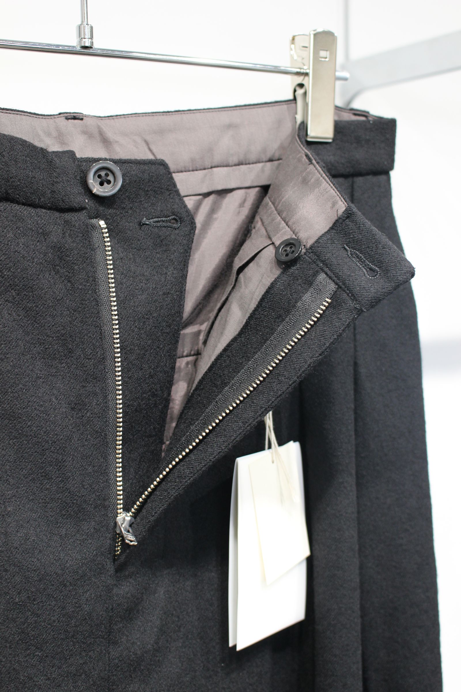 DOUBLE TAILORED JACKET | WOOL SLACKS | BLACK | セットアップ