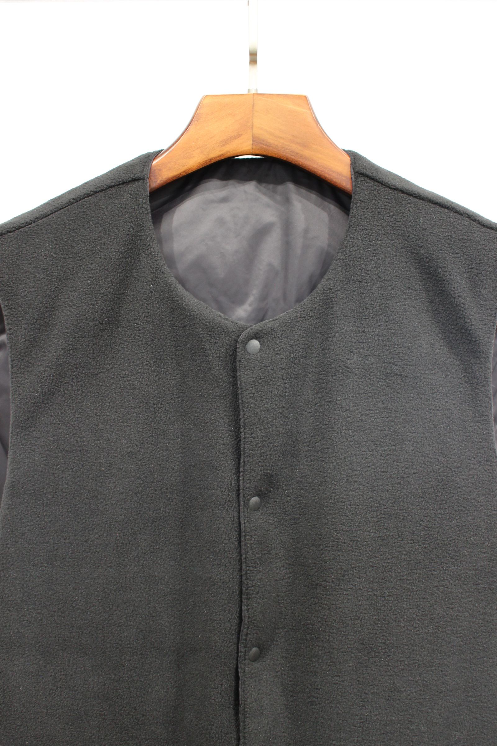 TAION DOWN REVERSIBLE VEST | BLACK | ダウンベスト