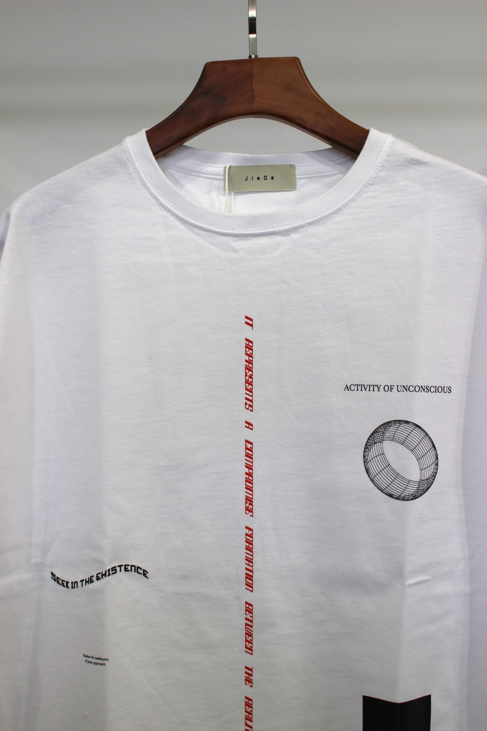 ACTIVITY OF UNCONSCIOUS TEE/カットソー