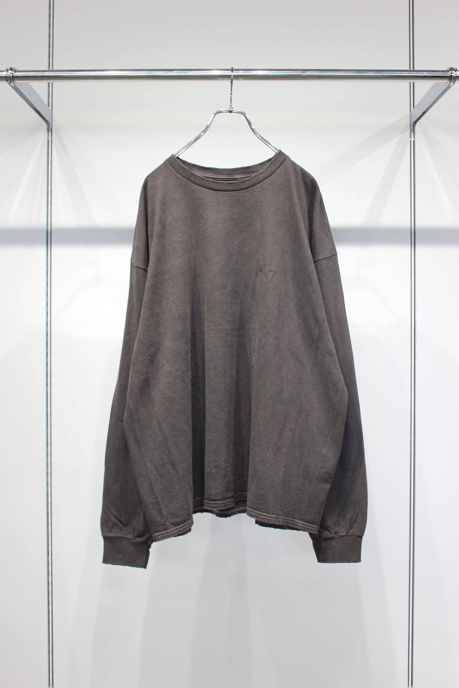 EMBROIDERY DYED LS T-SHIRT | F.BLACK | カットソー
